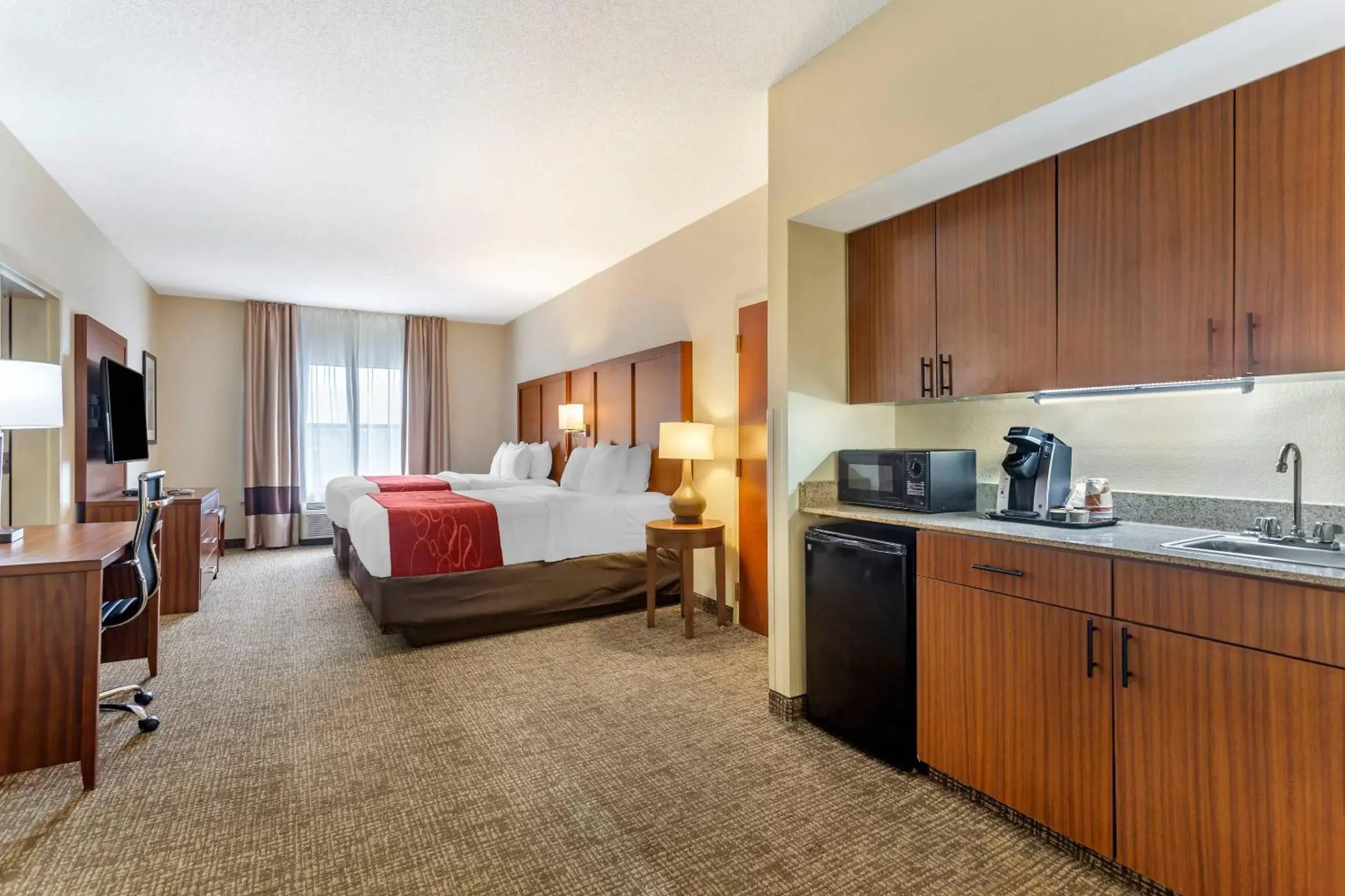Bedroom, Bed in Comfort Suites Southaven - Memphis South Bedroom, Bed in Comfort Suites Southaven - Memphis South