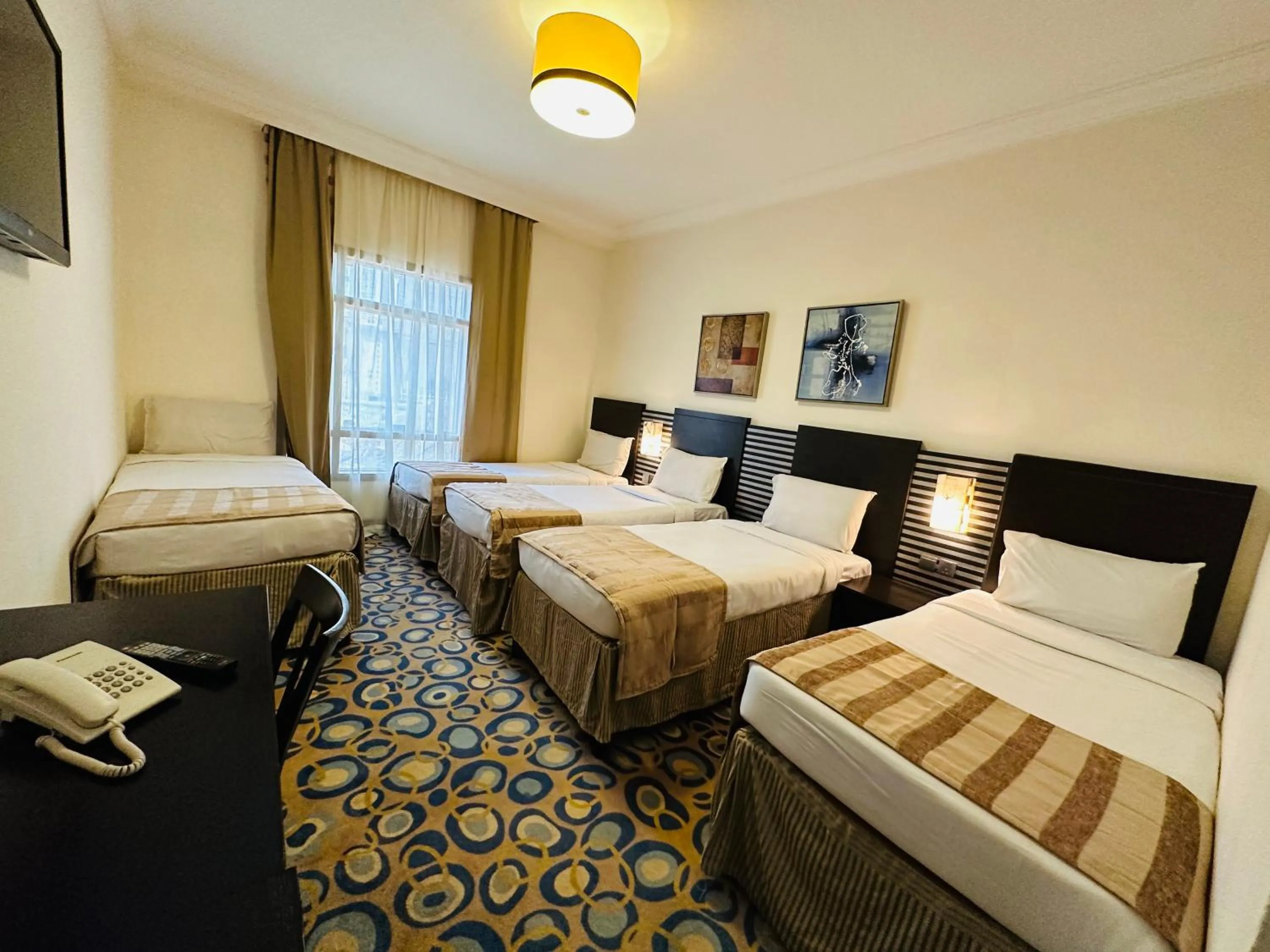 Bed in Saif Al Majd Hotel