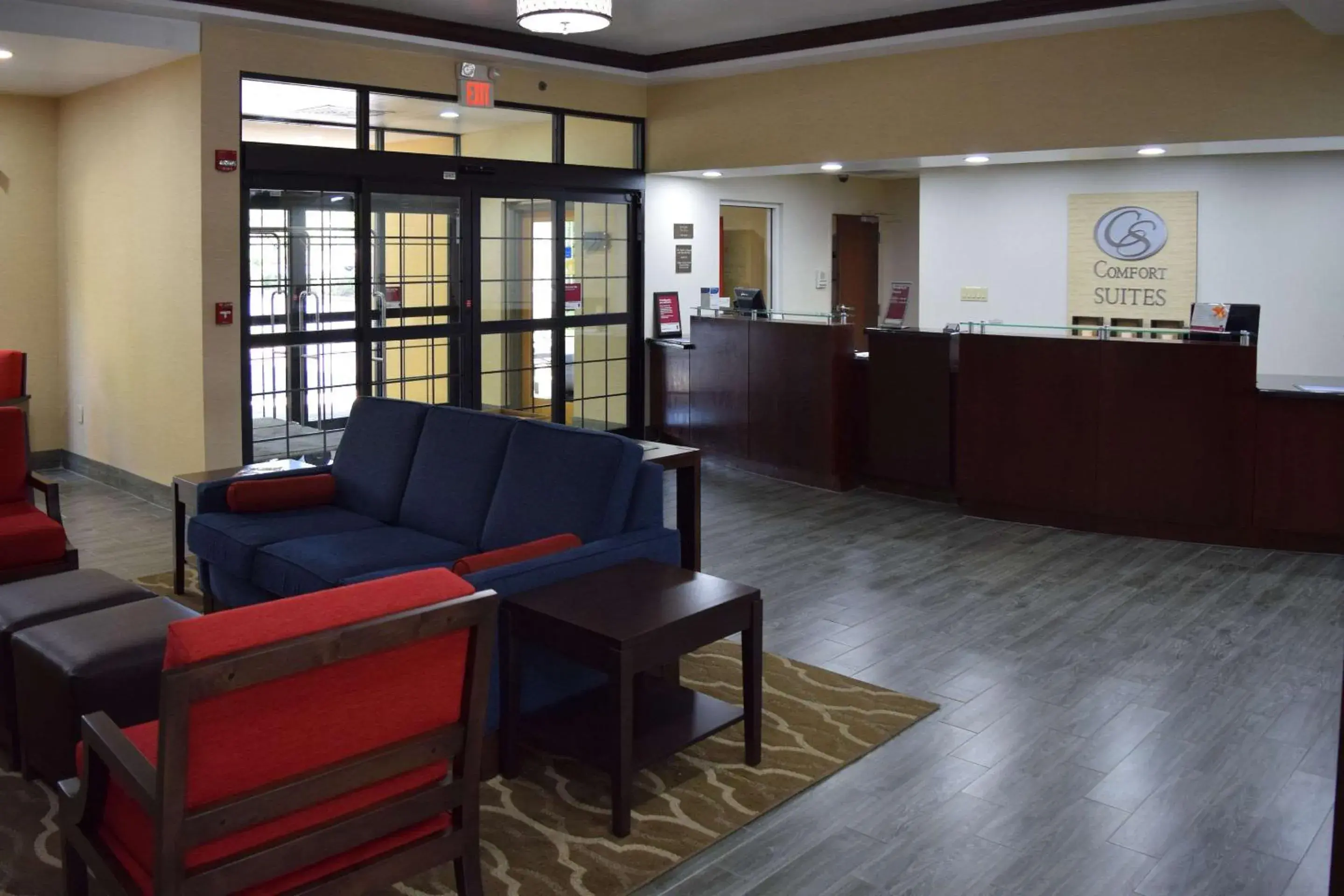 Lobby or reception in Comfort Suites Olive Branch - Memphis South Lobby or reception in Comfort Suites Olive Branch - Memphis South