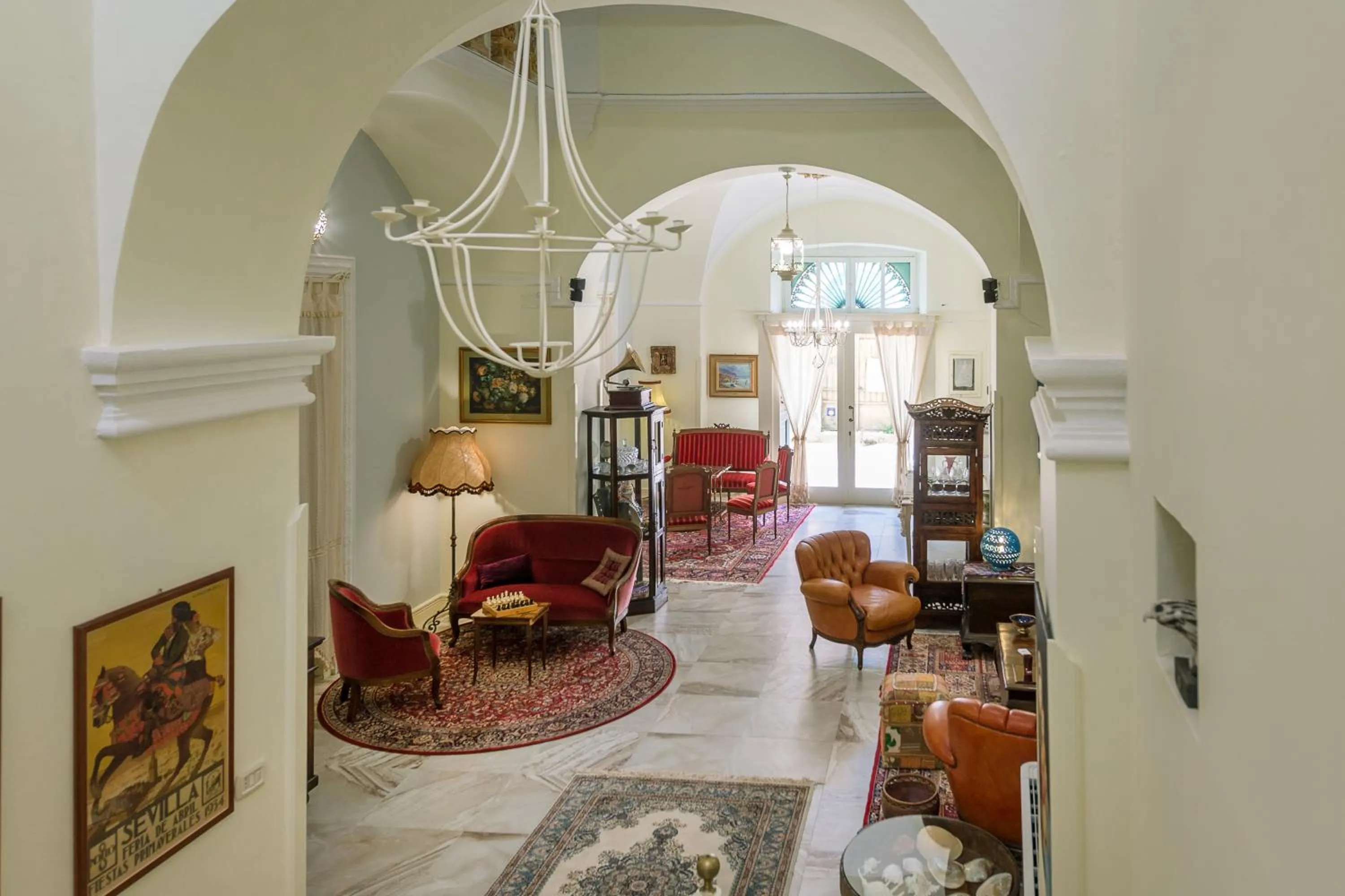 Communal lounge/ TV room in Palazzo Tre Cardi