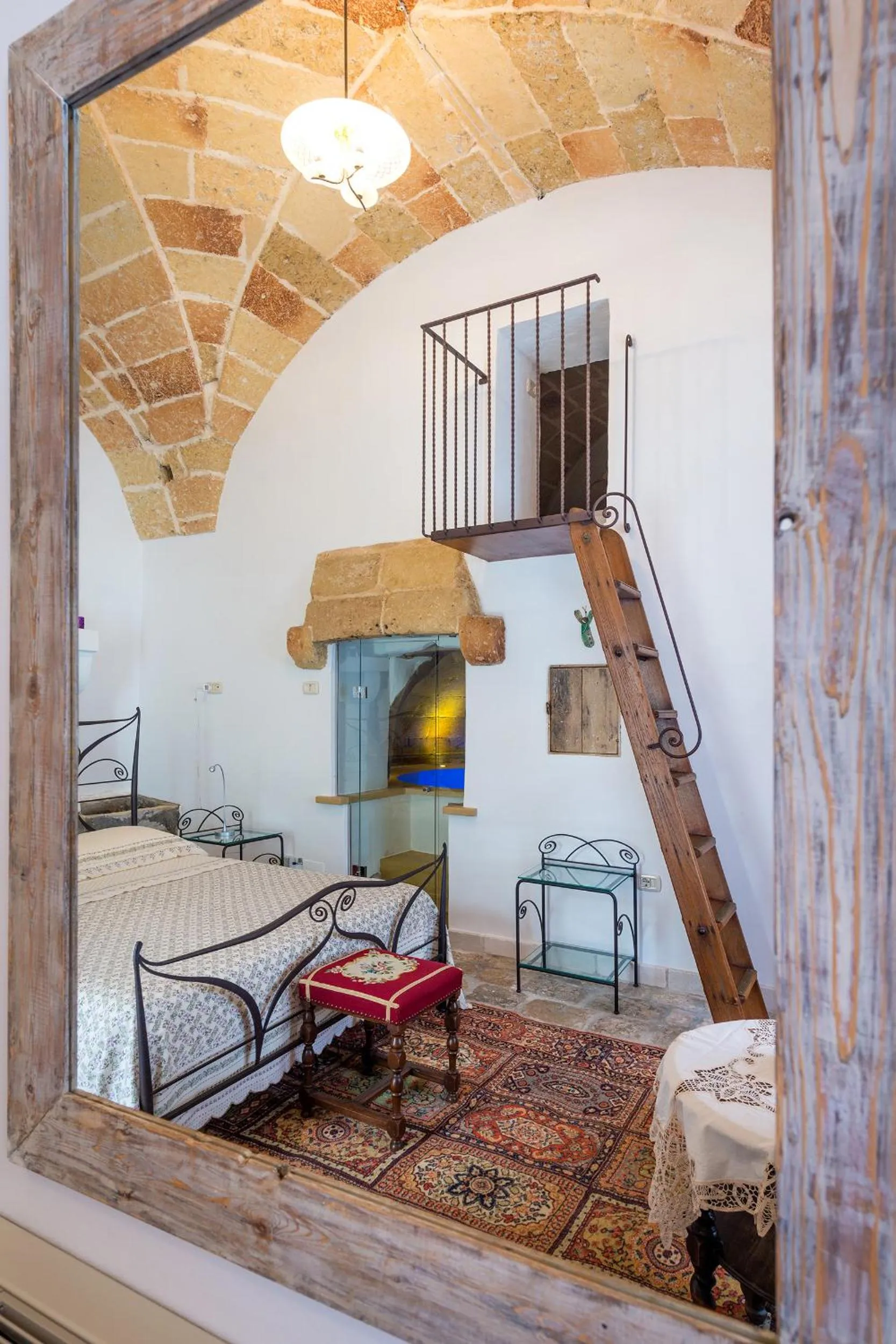 Bedroom in Palazzo Tre Cardi