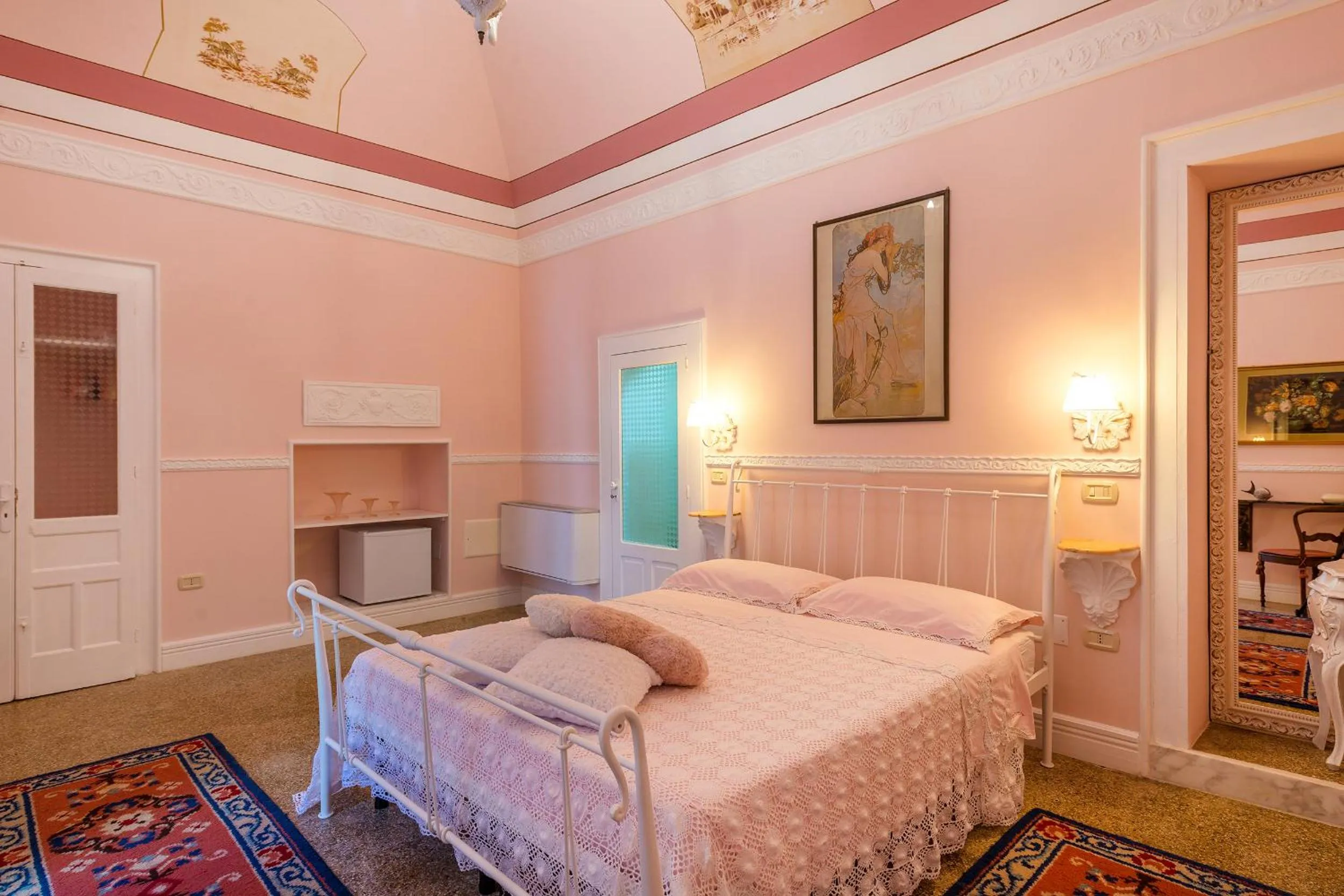 Bedroom in Palazzo Tre Cardi