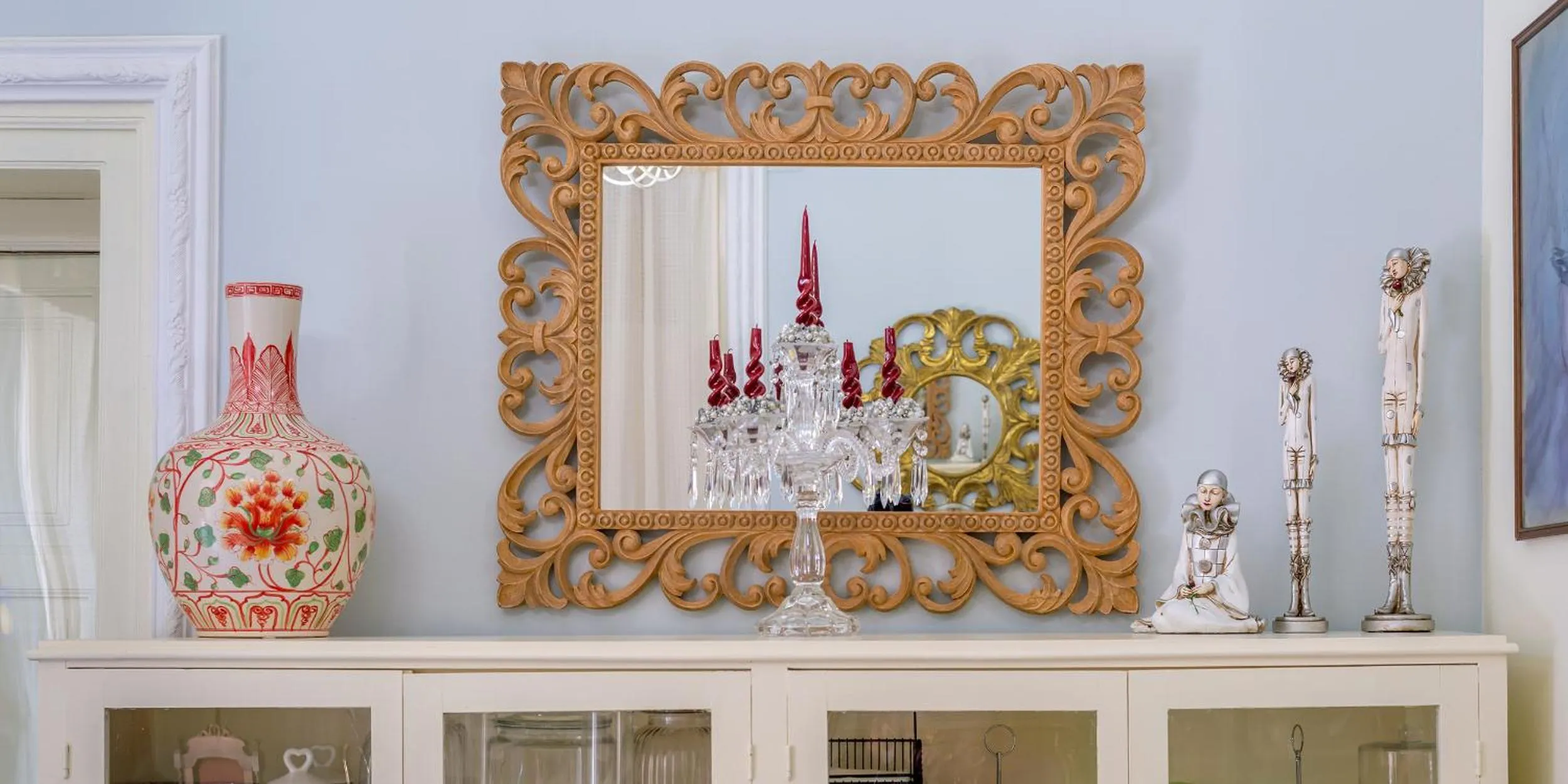 Communal lounge/ TV room in Palazzo Tre Cardi