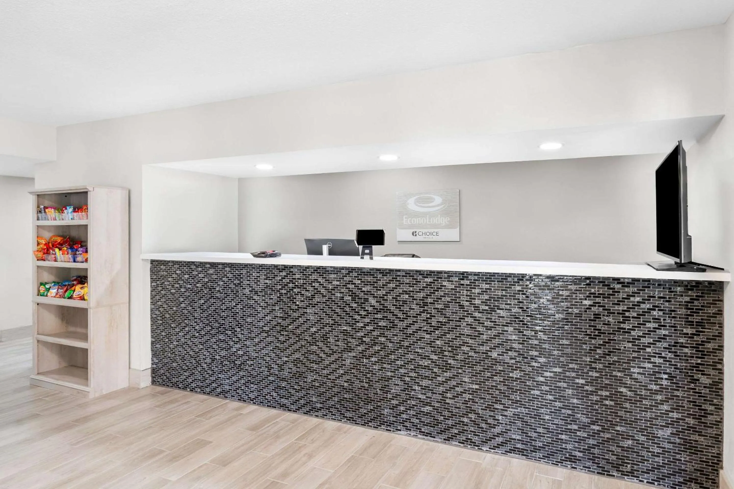 Lobby or reception in Econo Lodge Inn & Suites Ocean Springs - Biloxi