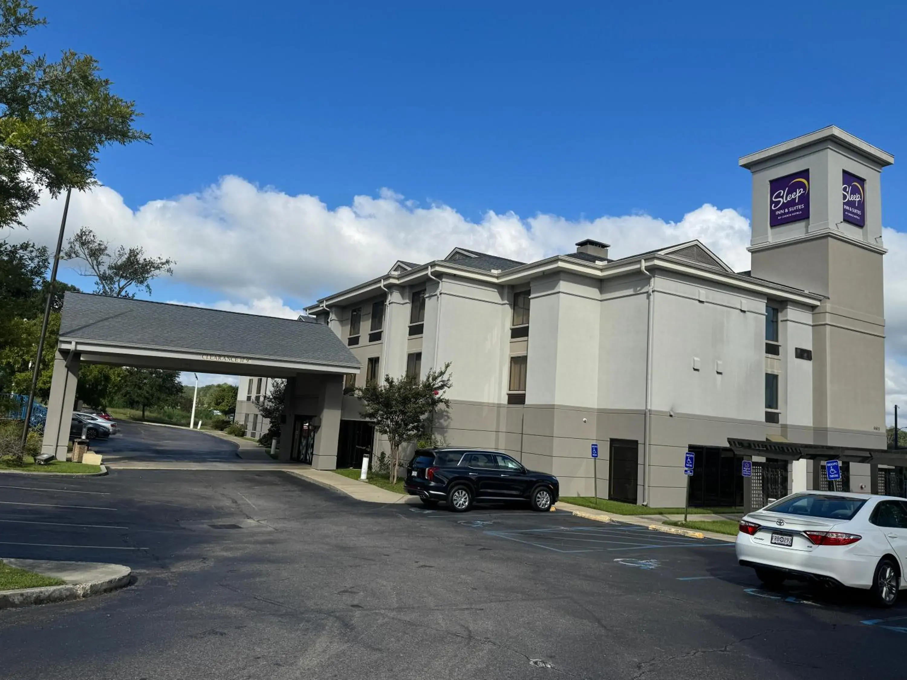 Property building in Sleep Inn & Suites Hattiesburg North Property building in Sleep Inn & Suites Hattiesburg North