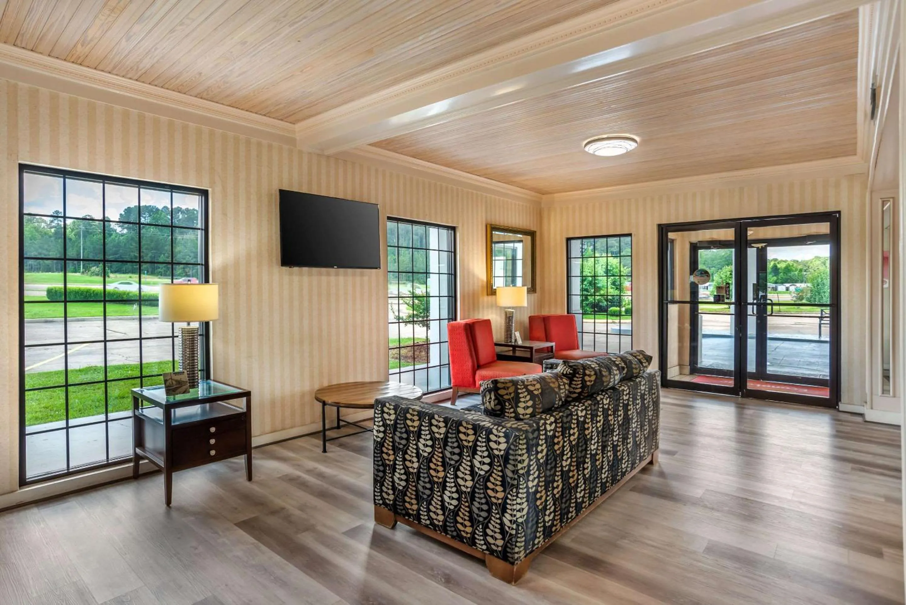 Lobby or reception in Econo Lodge Inn & Suites Philadelphia MS