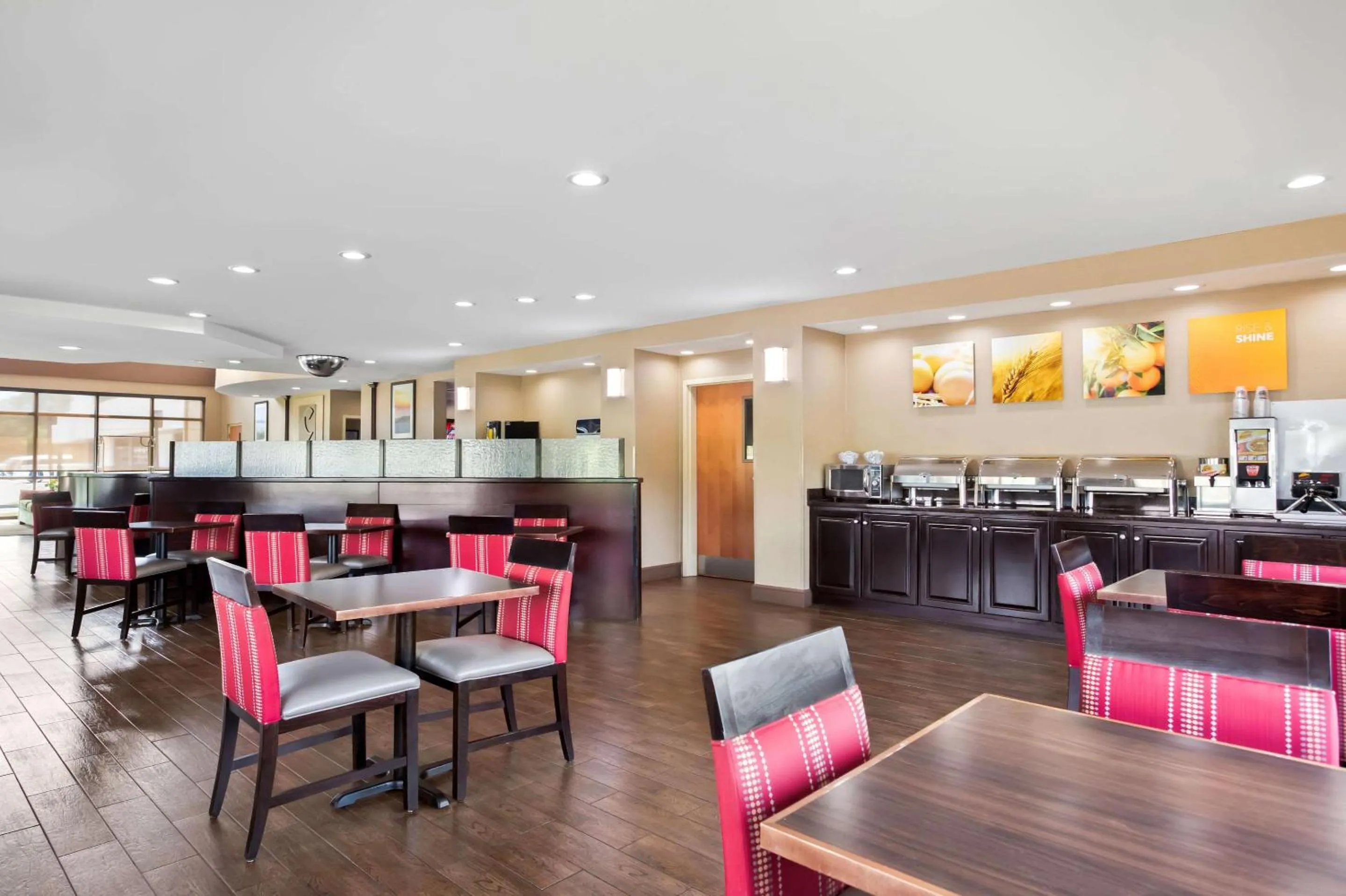 Breakfast in Comfort Suites Gulfport Central