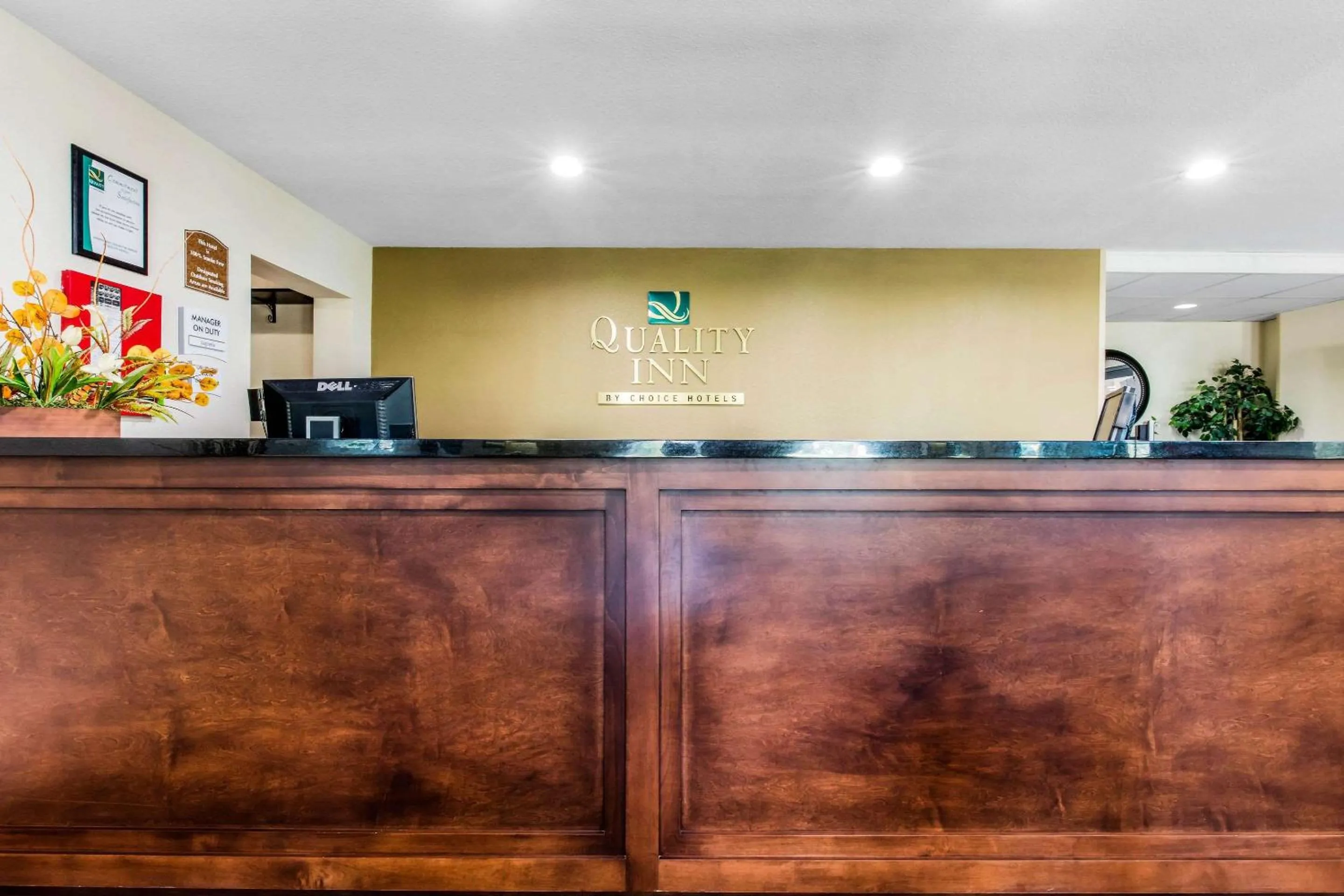Lobby or reception in Quality Inn