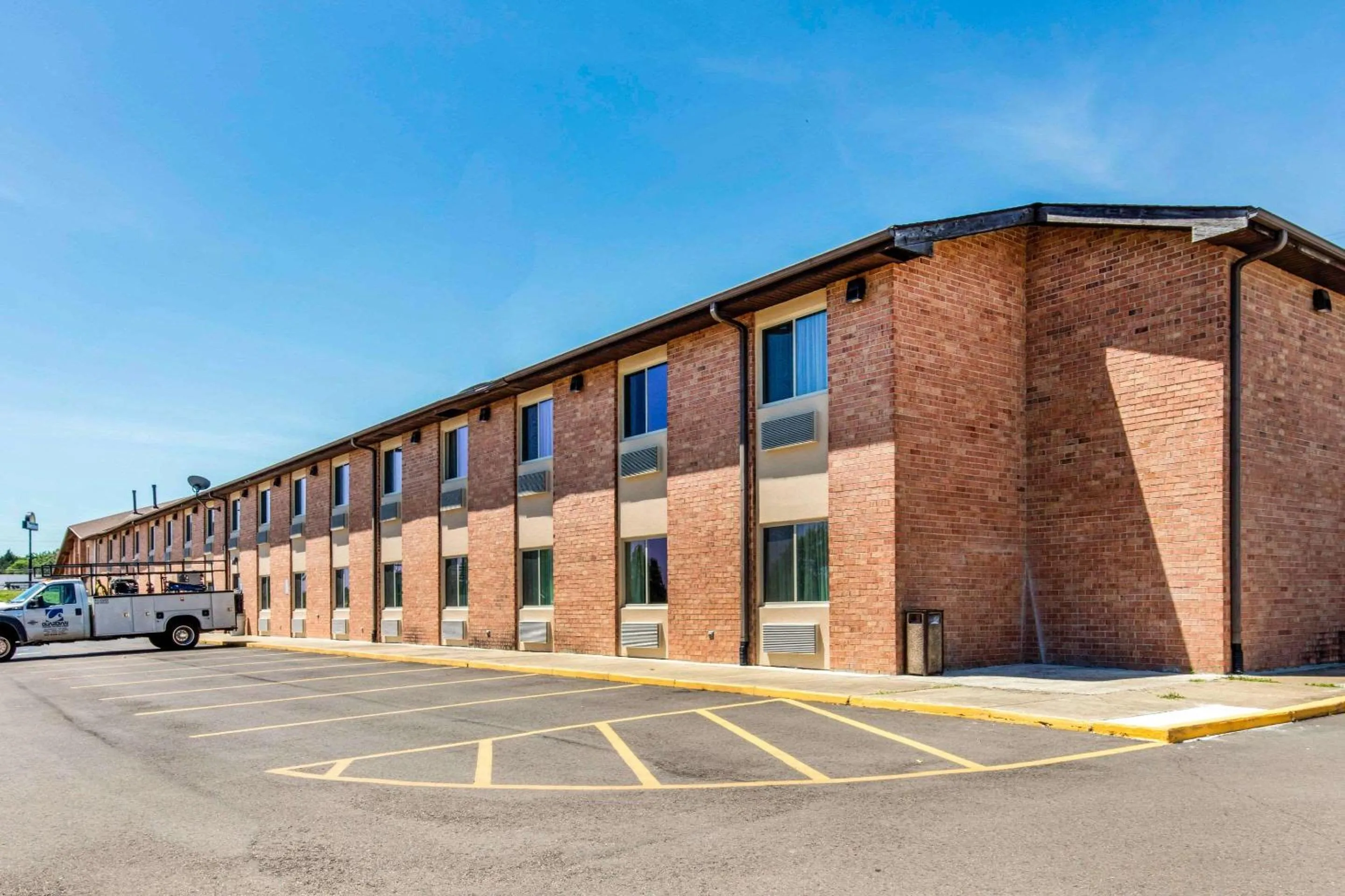 Property building in Quality Inn