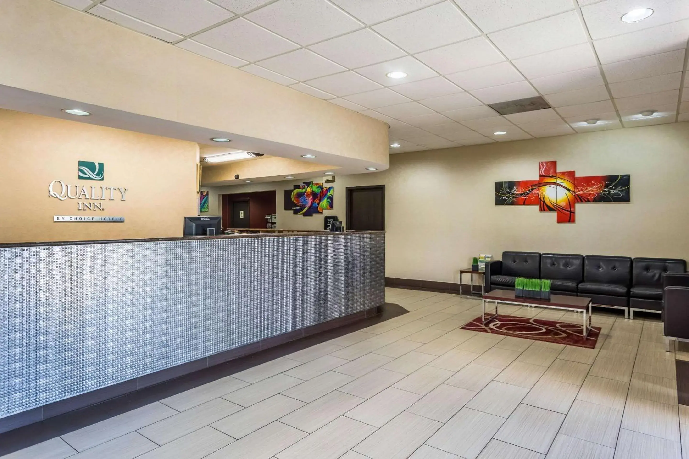 Lobby or reception in Quality Inn Tupelo Central Lobby or reception in Quality Inn Tupelo Central