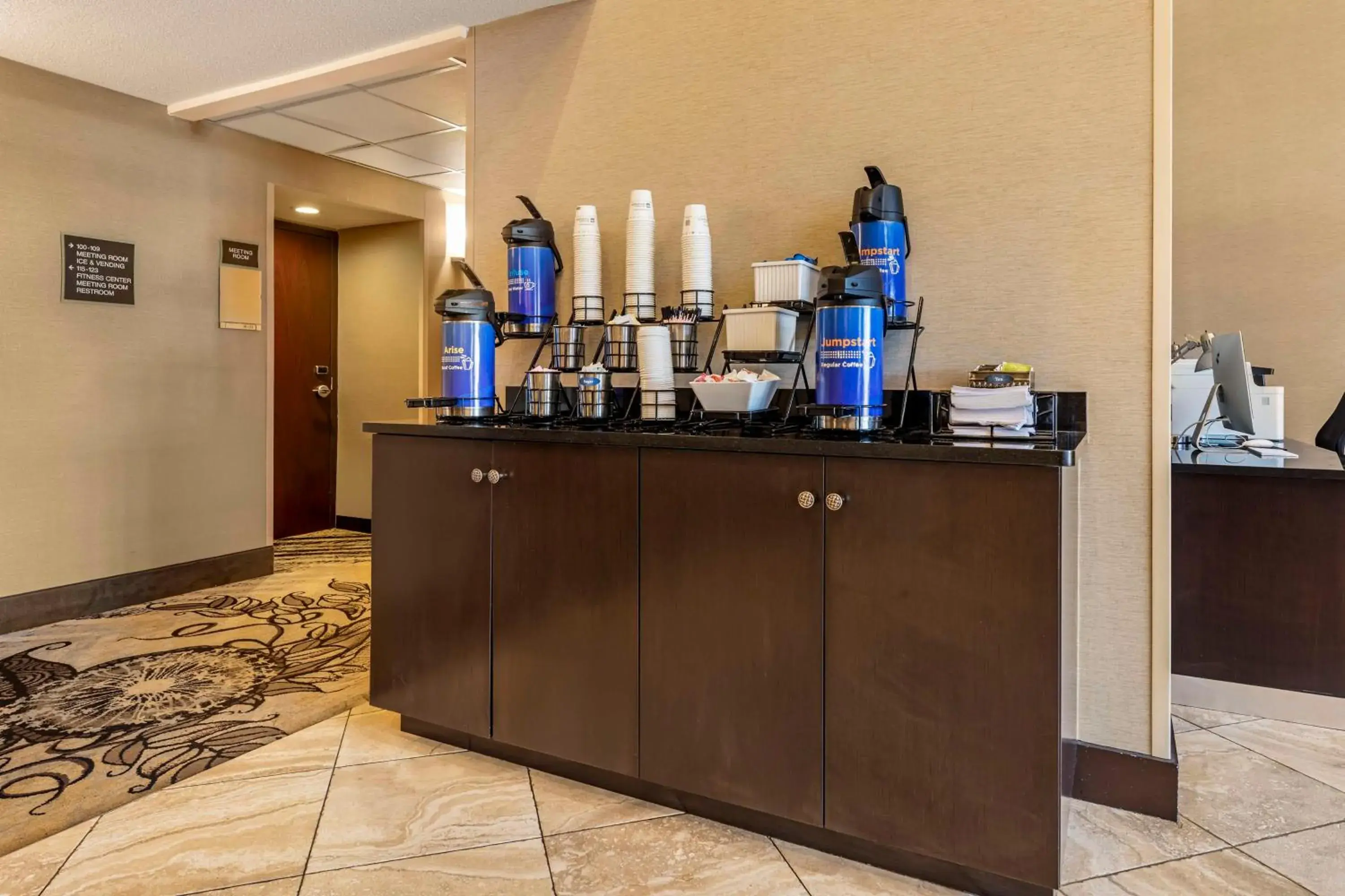 Lobby or reception in Best Western New Albany Lobby or reception in Best Western New Albany