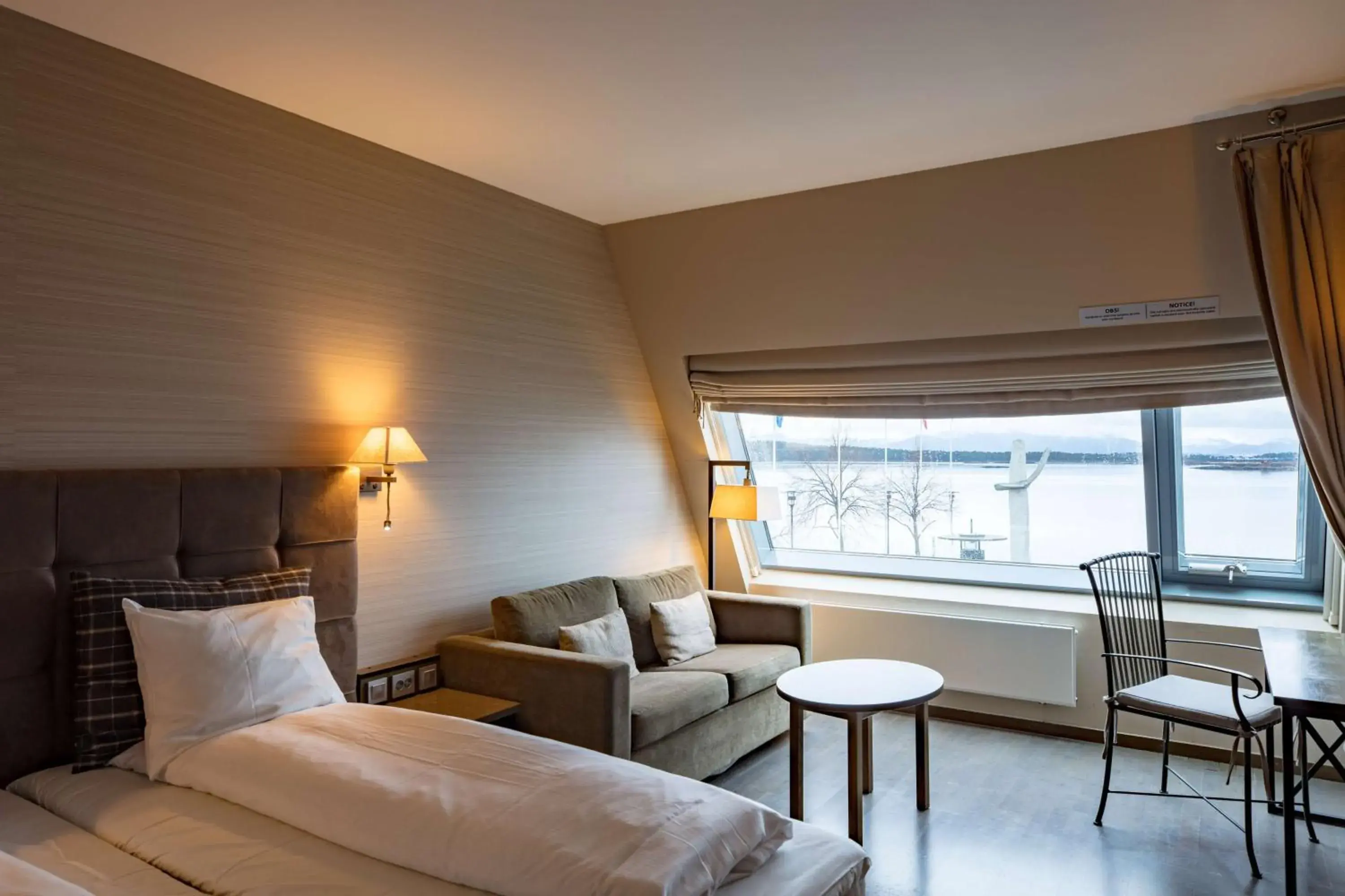 Bedroom, Bed in Scandic Seilet Hotel Bedroom, Bed in Scandic Seilet Hotel