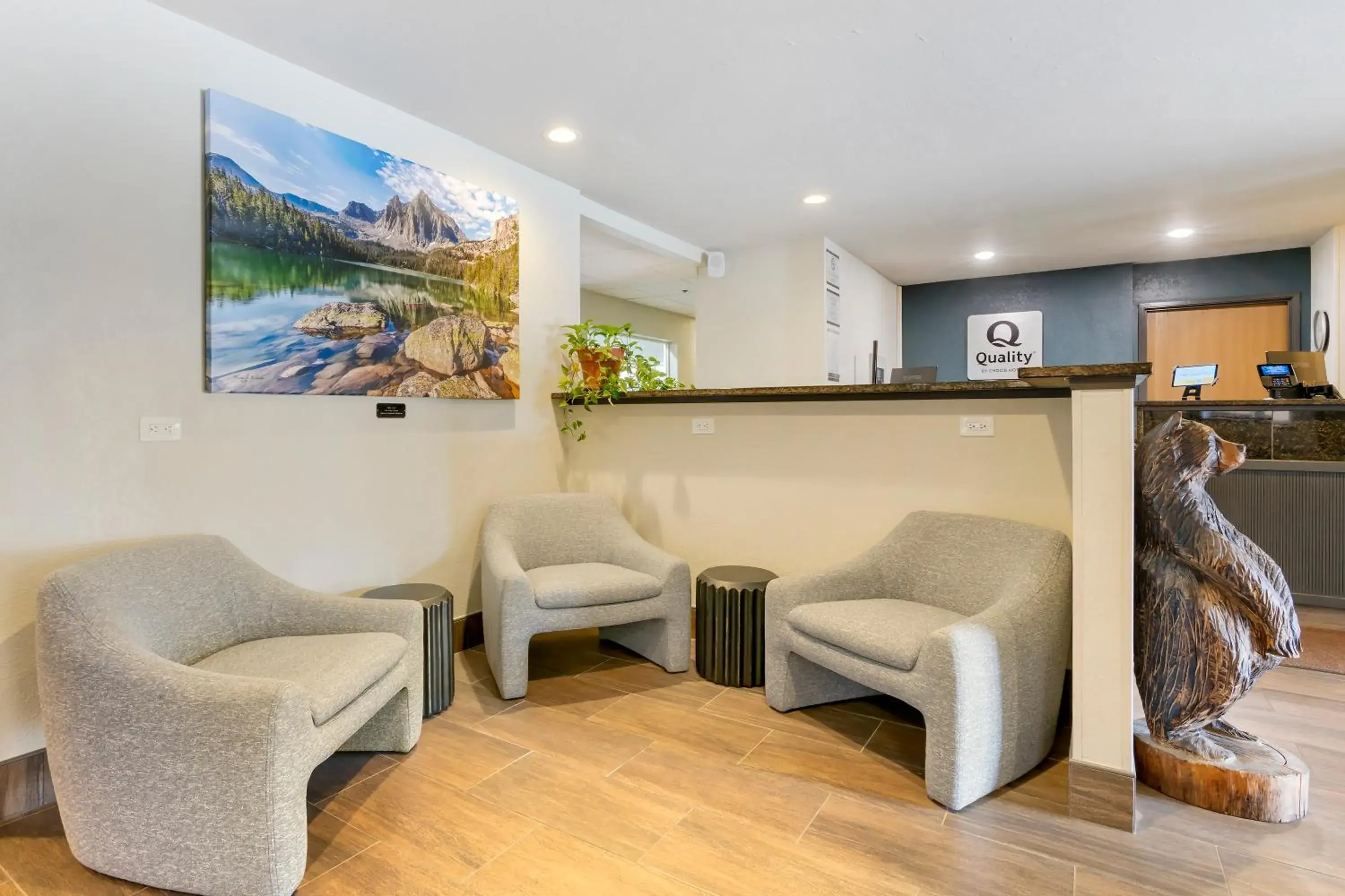 Lobby or reception in Quality Inn Red Lodge Gateway To Yellowstone Lobby or reception in Quality Inn Red Lodge Gateway To Yellowstone