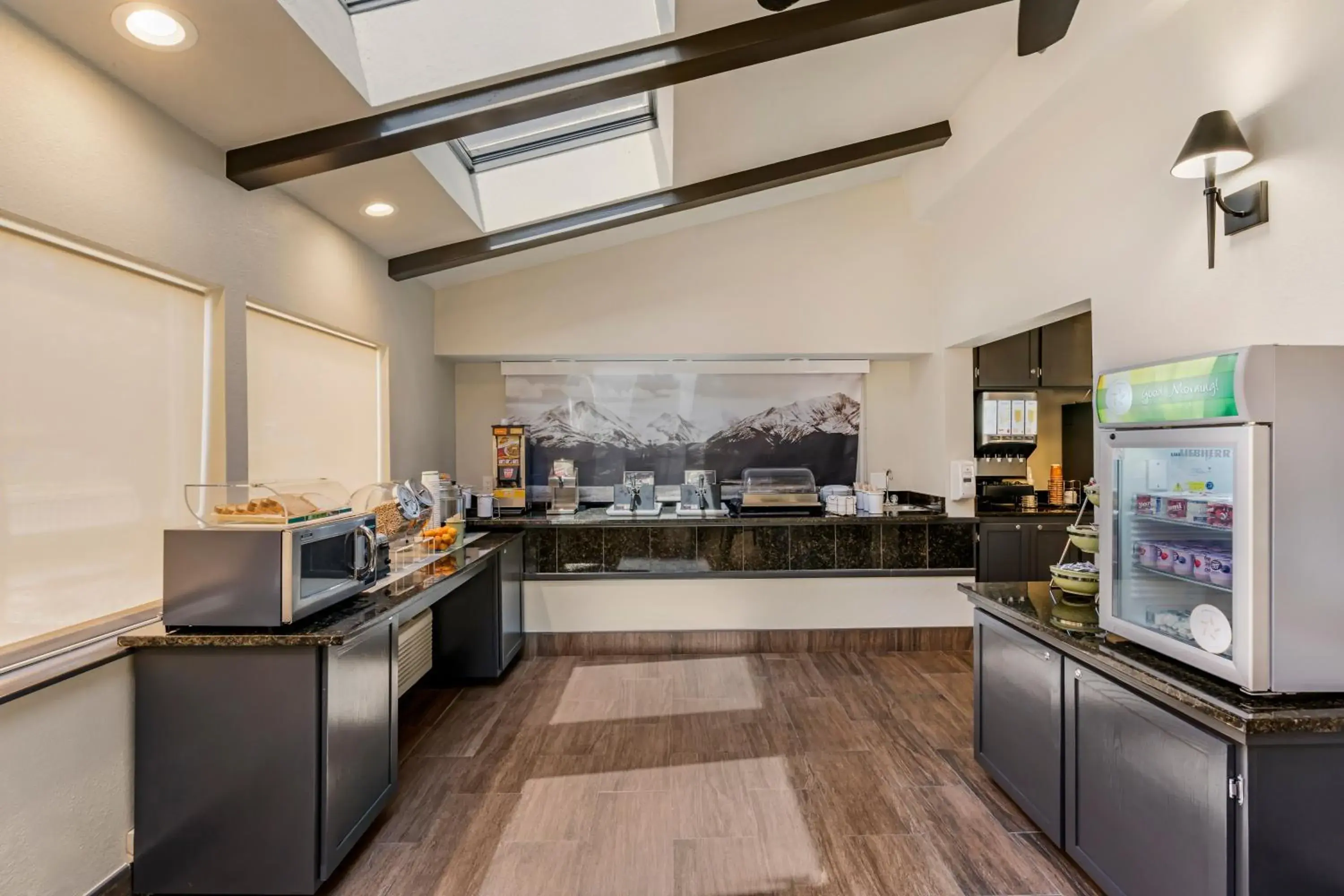 Breakfast in Quality Inn Red Lodge Gateway To Yellowstone Breakfast in Quality Inn Red Lodge Gateway To Yellowstone