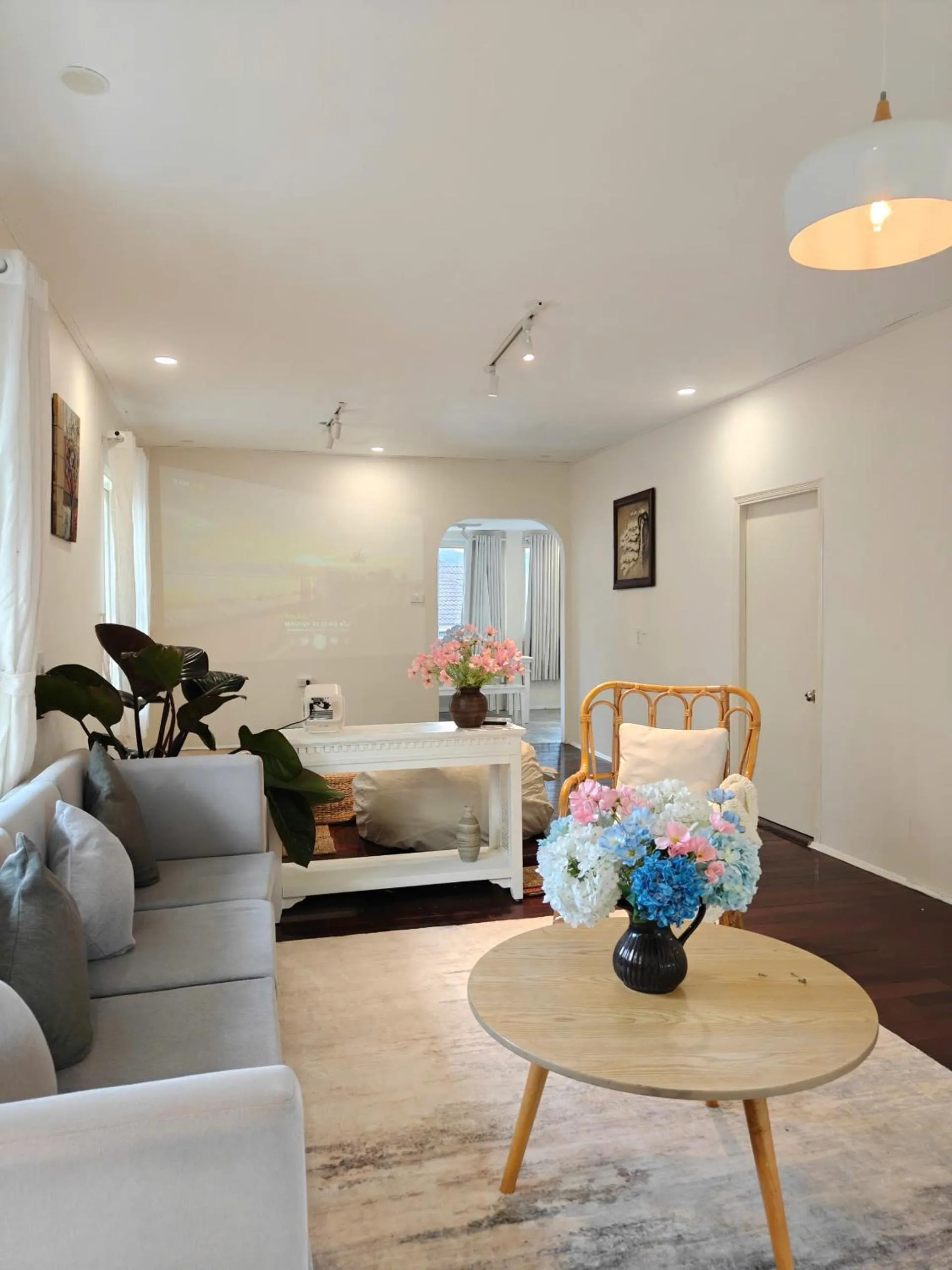 Living room, Bed in Ngàn Phố Studio & Love Hotel