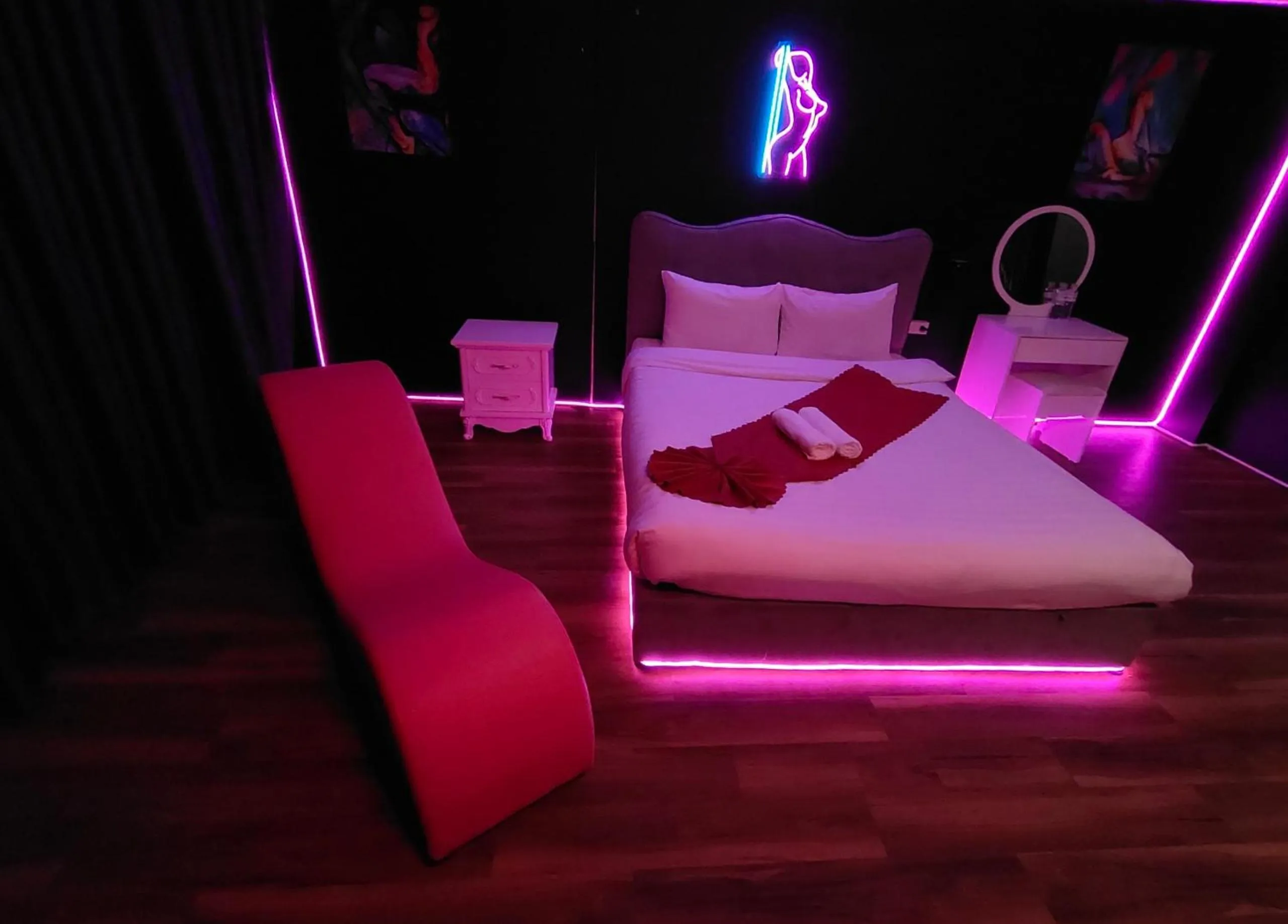 Bedroom, Bed in Ngàn Phố Studio & Love Hotel