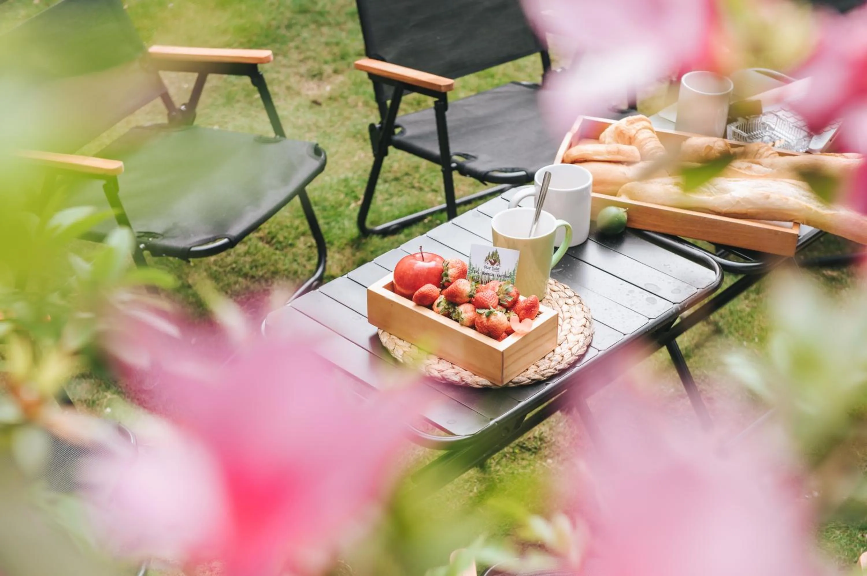 Garden in Ngàn Phố Studio & Love Hotel