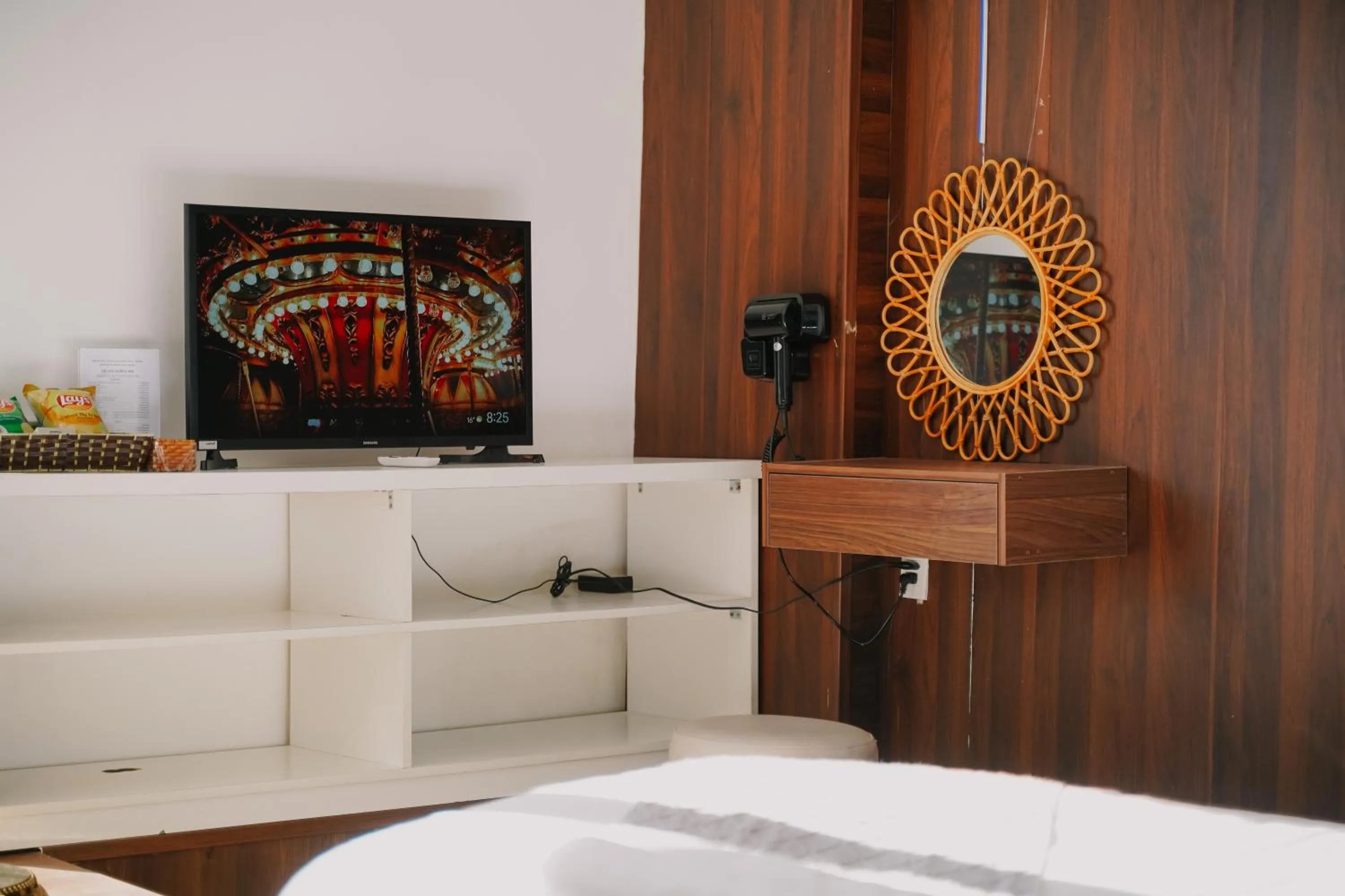 TV and multimedia, Bed in Ngàn Phố Studio & Love Hotel
