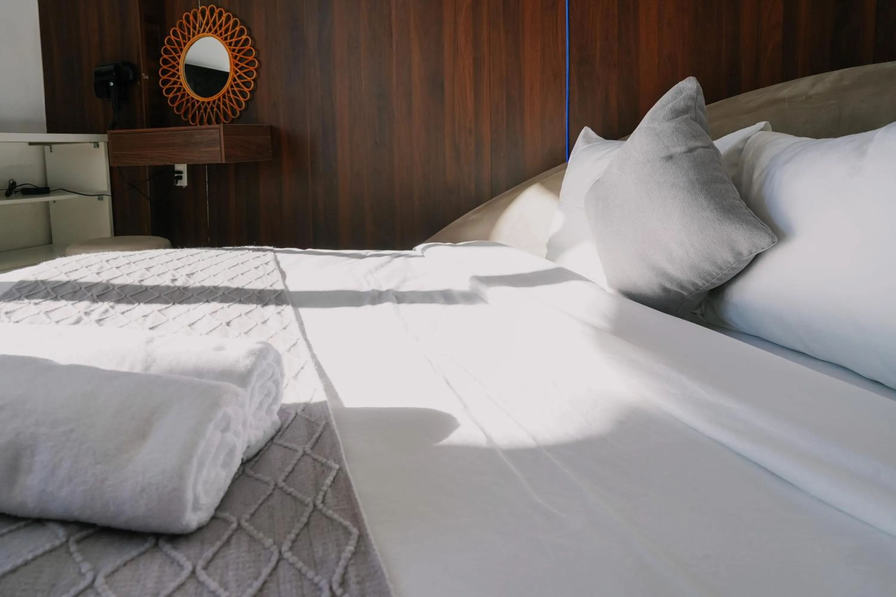 Bed in Ngàn Phố Studio & Love Hotel