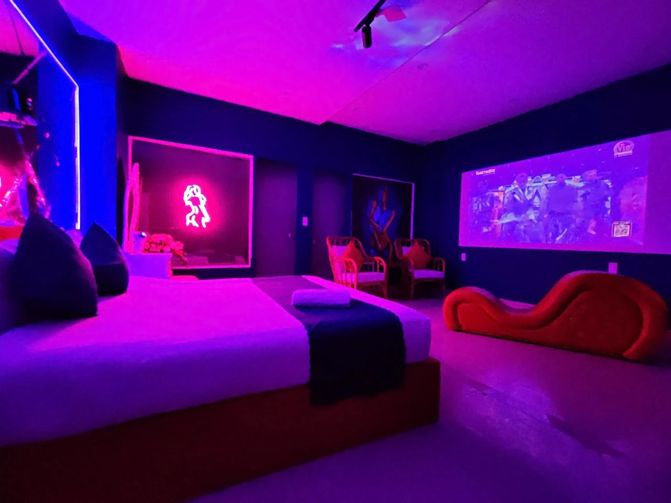 Bed in Ngàn Phố Studio & Love Hotel