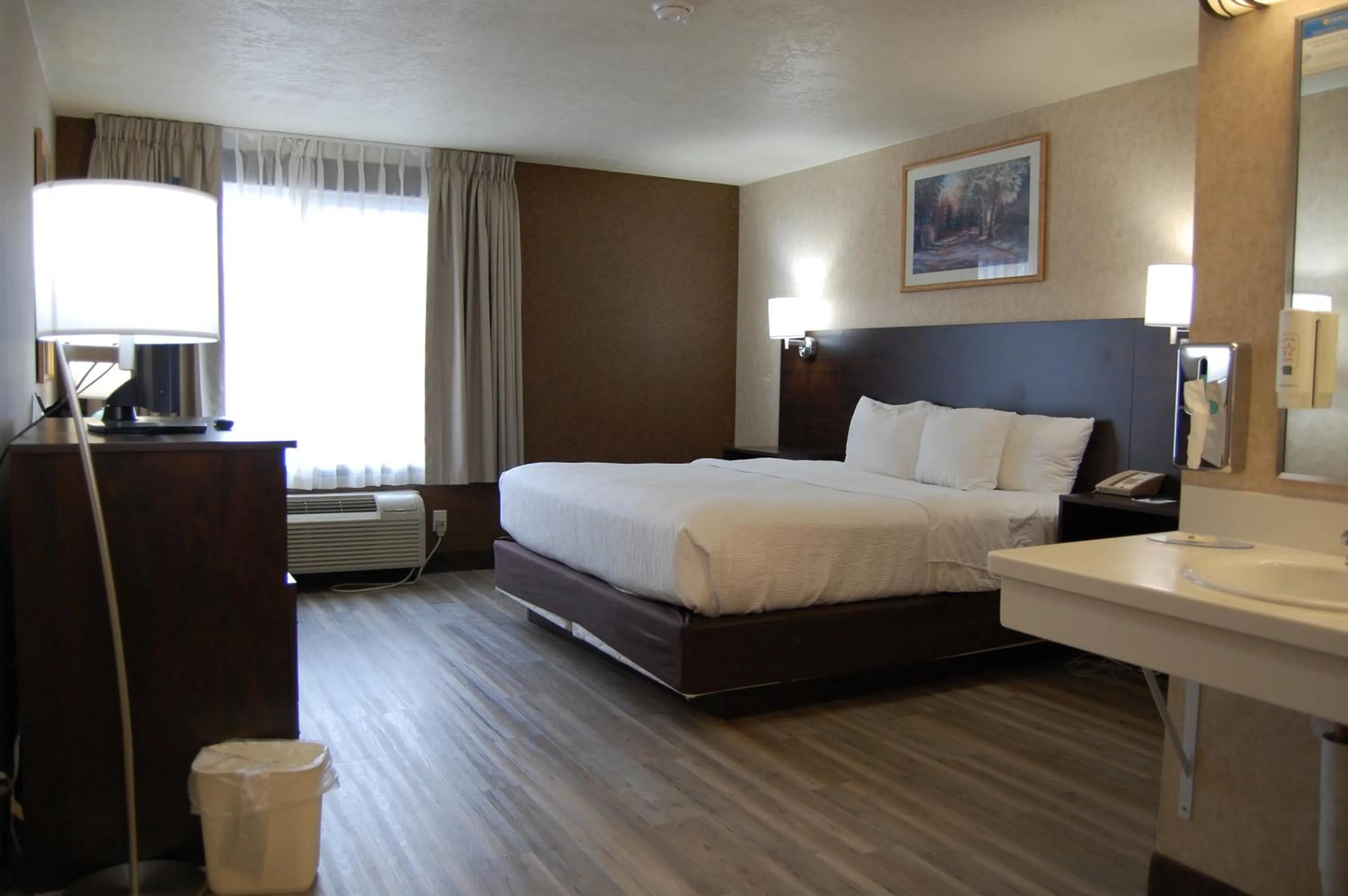 Bed in Quality Inn Homestead Park