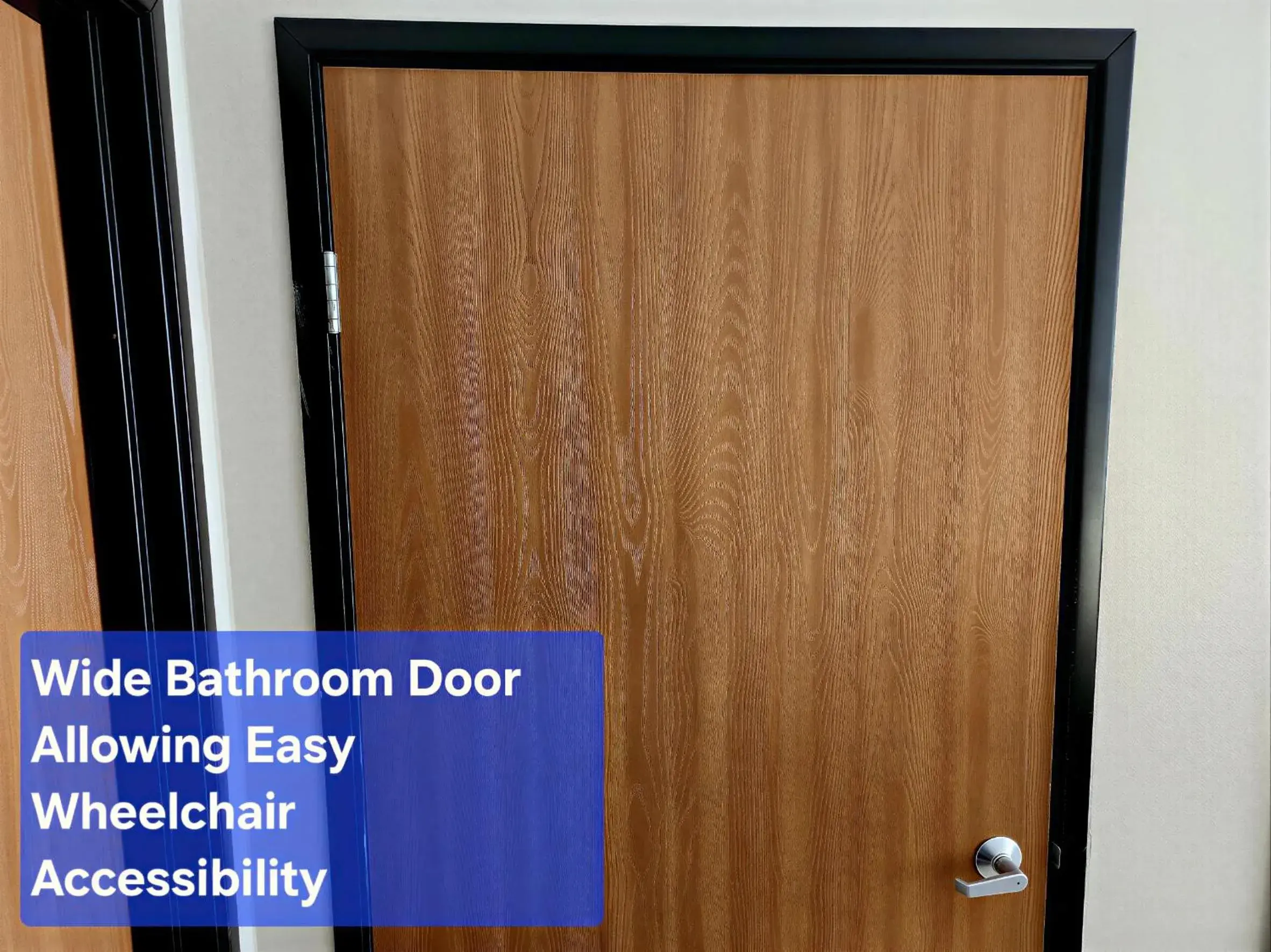 Bathroom in Baymont by Wyndham Helena Bathroom in Baymont by Wyndham Helena