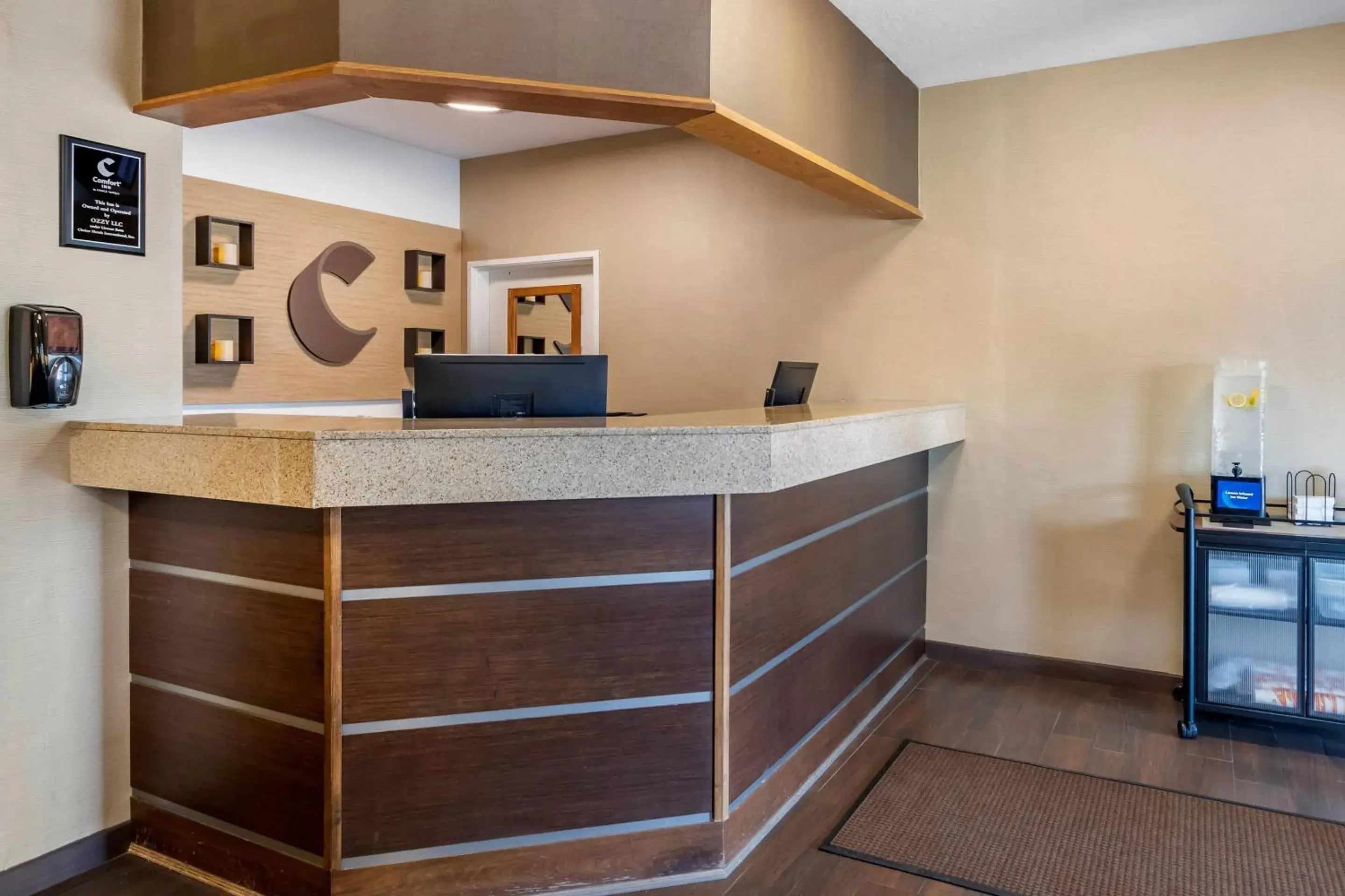 Lobby or reception in Comfort Inn Great Falls South Lobby or reception in Comfort Inn Great Falls South