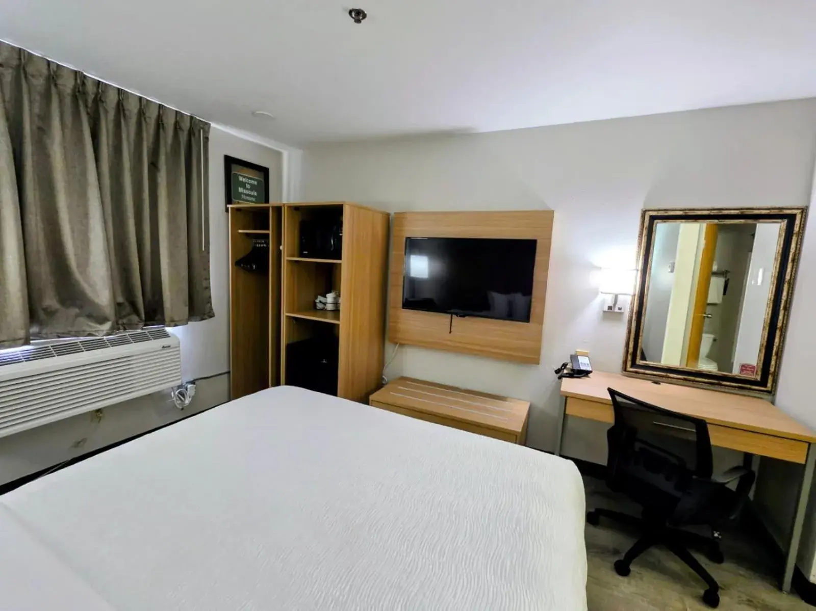 Bed in Baymont by Wyndham Missoula Bed in Baymont by Wyndham Missoula