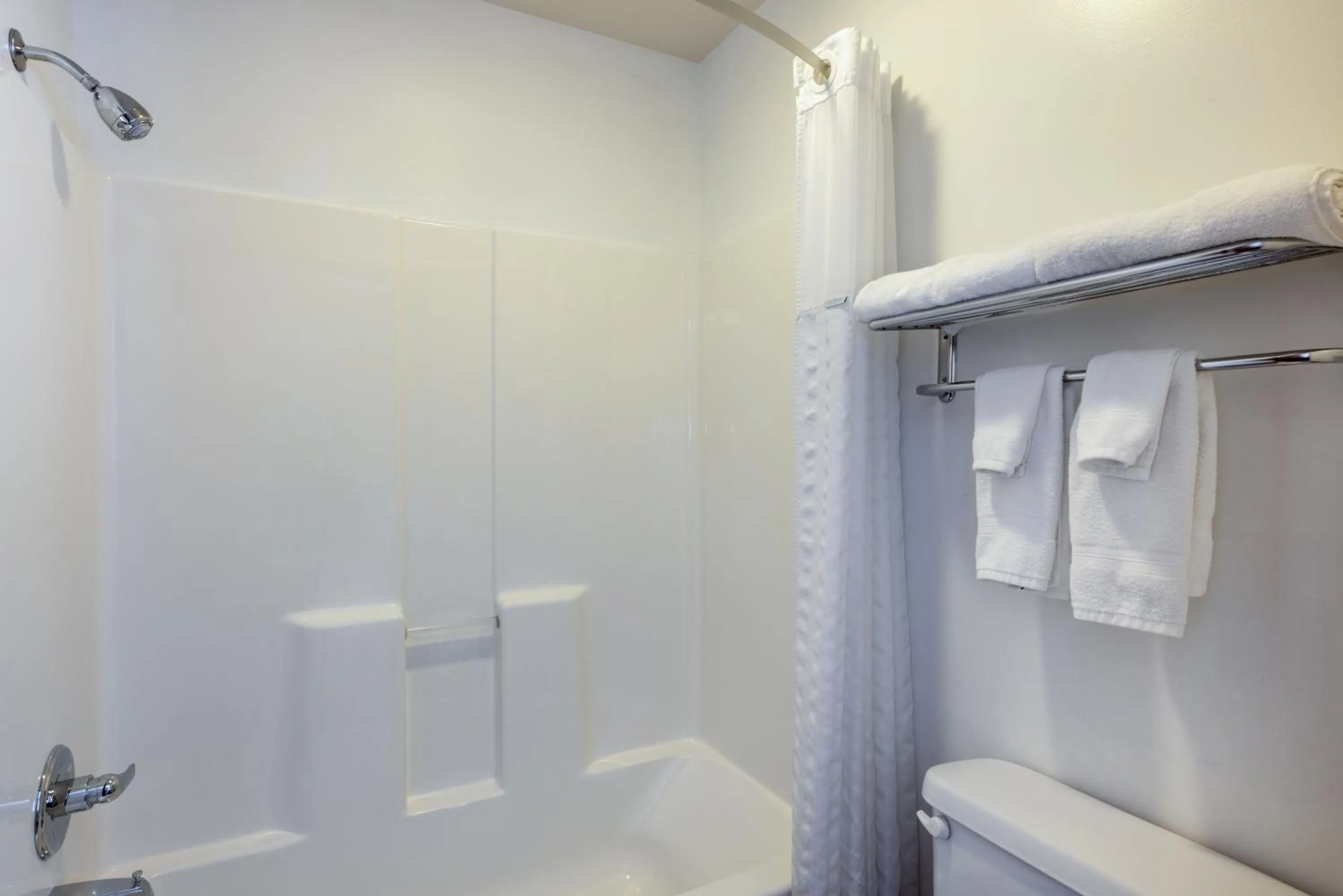 Bathroom in Travelodge by Wyndham Livingston