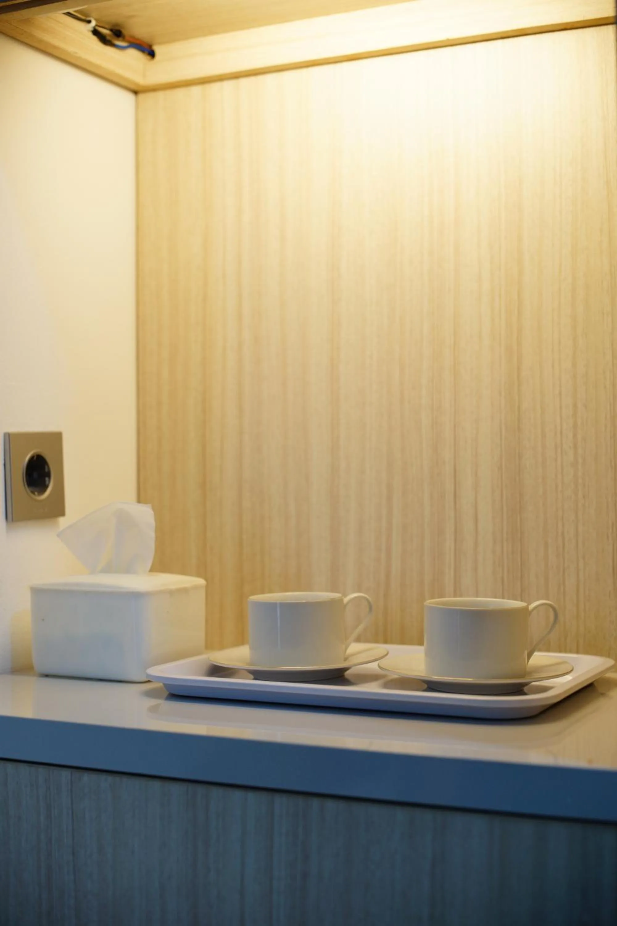 Non alcoholic drinks, Bathroom in Residence T63