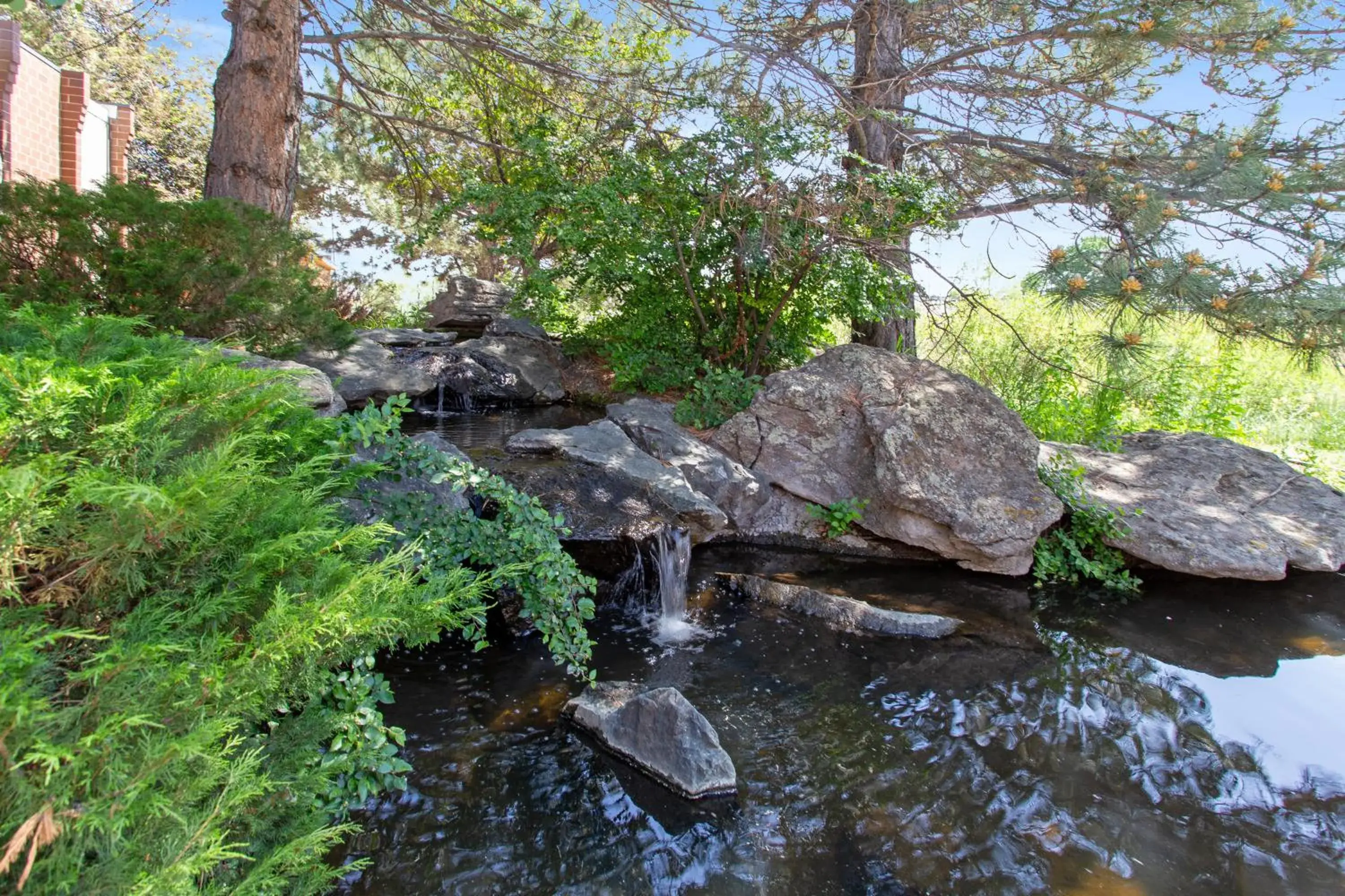 Property building in Studio 6 Suites Butte MT I-90 I-15 Property building in Studio 6 Suites Butte MT I-90 I-15