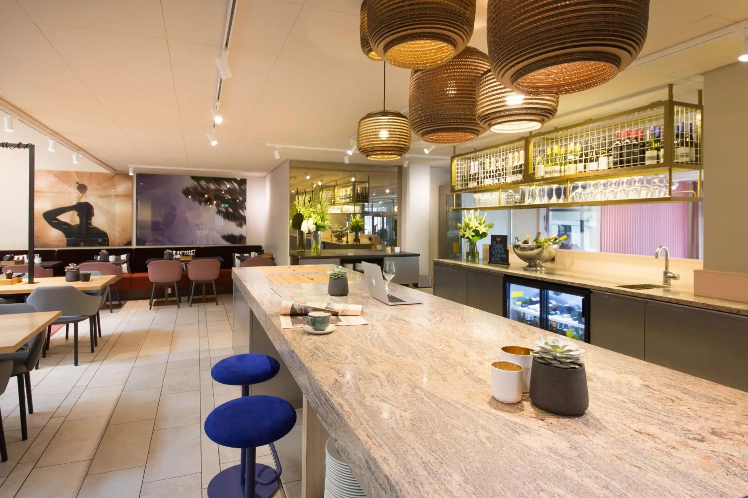 Lounge or bar in Scandic Karl Johan Lounge or bar in Scandic Karl Johan