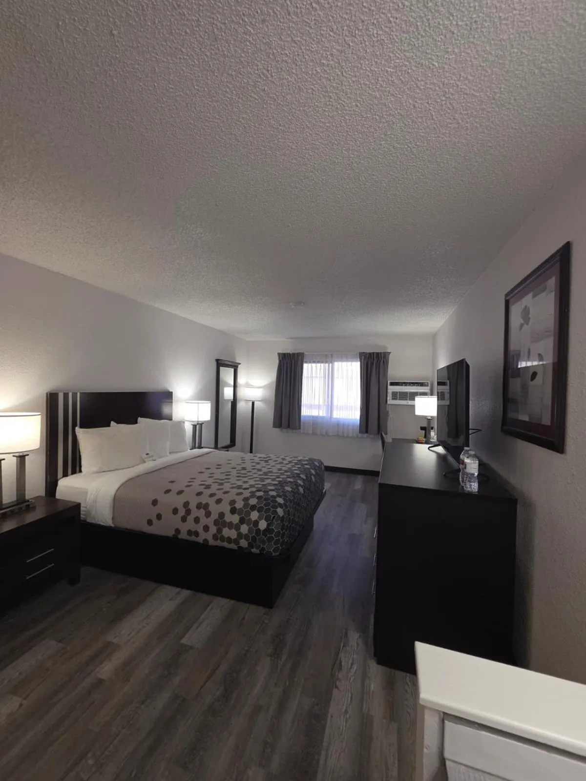 Bed in FairBridge Inn Express Billings Airport