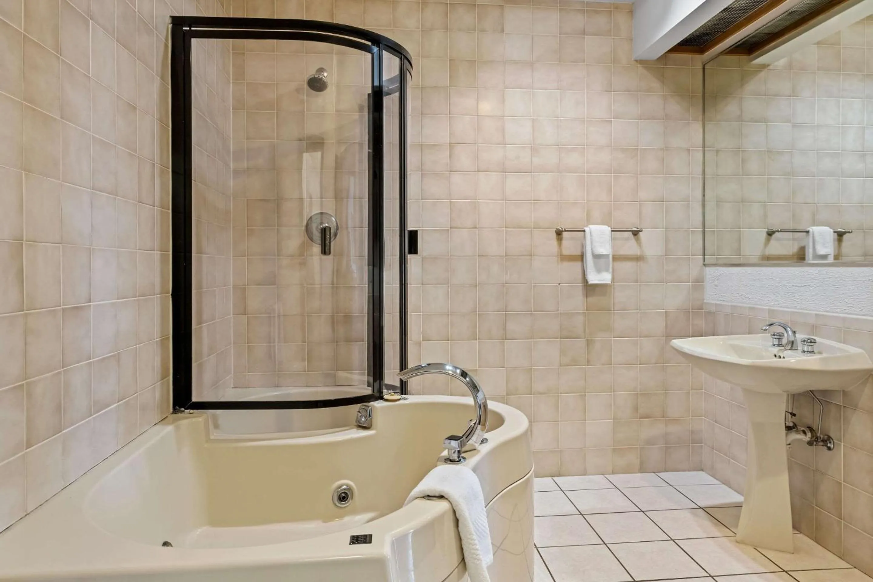 Bedroom in FairBridge Inn Express Billings Airport