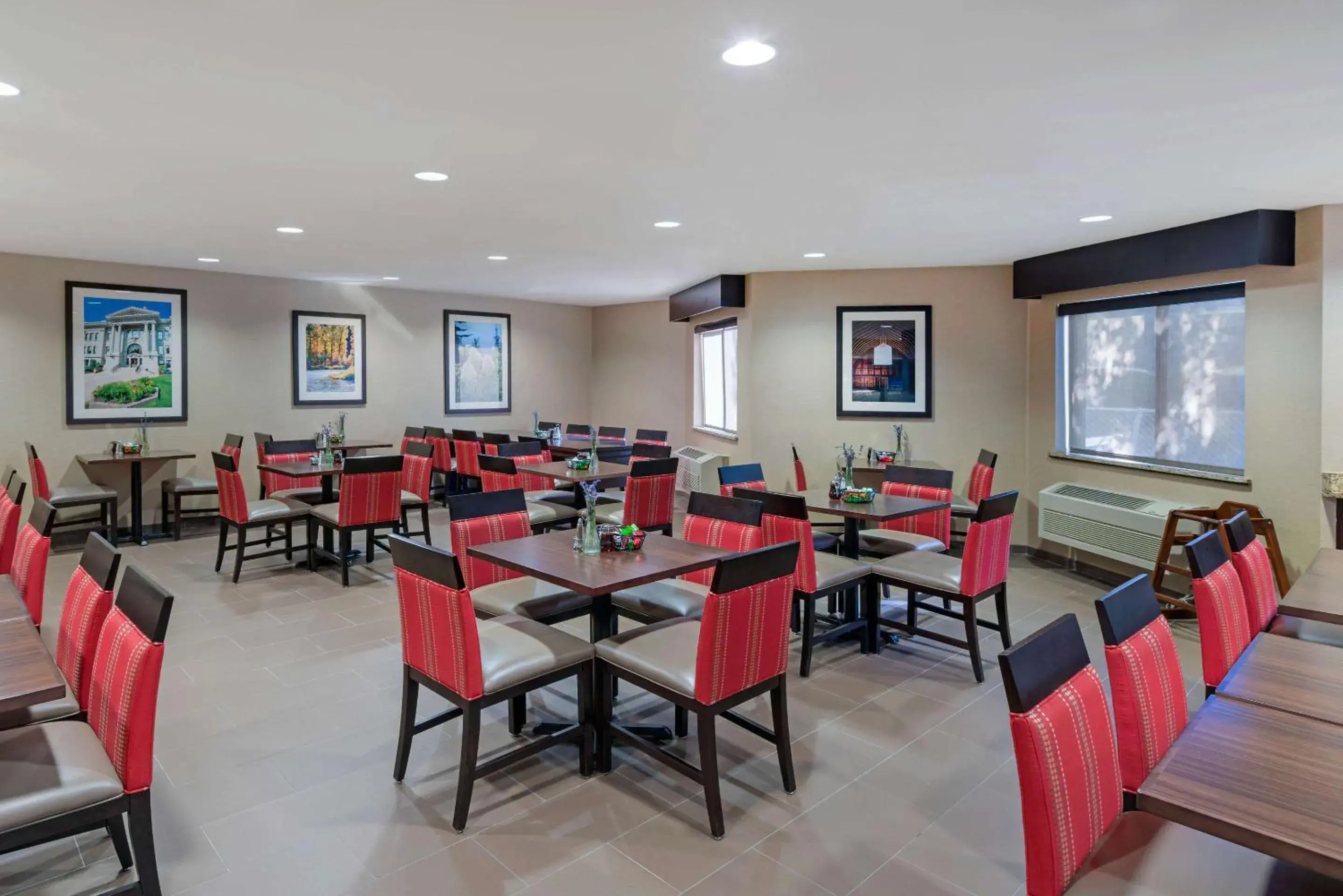 Restaurant/places to eat in Comfort Inn Missoula near University Restaurant/places to eat in Comfort Inn Missoula near University