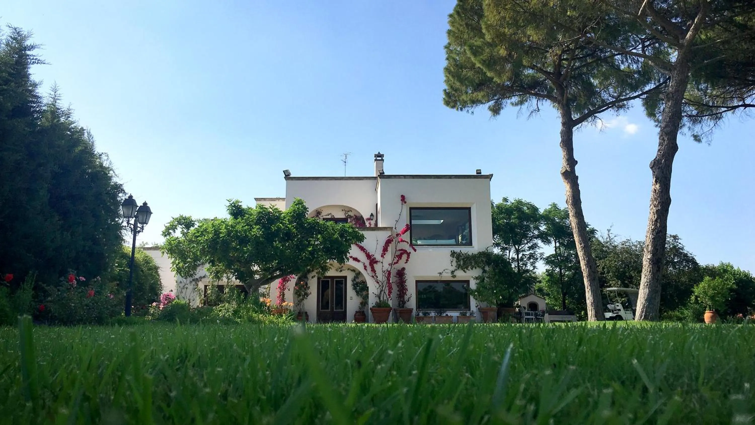 Property building in Tenuta DonnAnna Agriturismo&Glamping