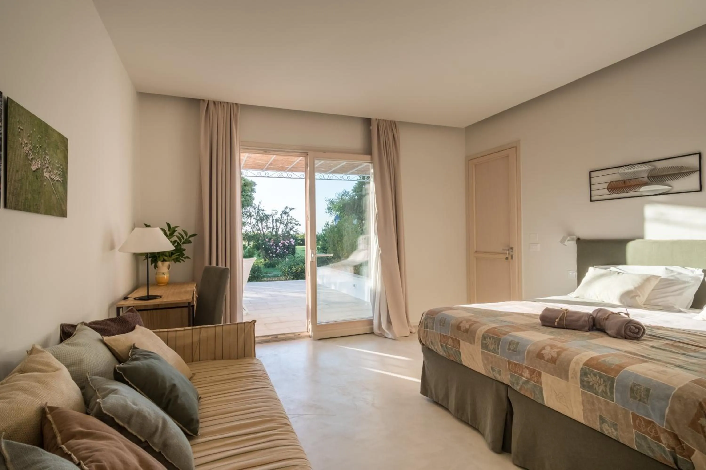 Photo of the whole room, Bed in Tenuta DonnAnna Agriturismo&Glamping