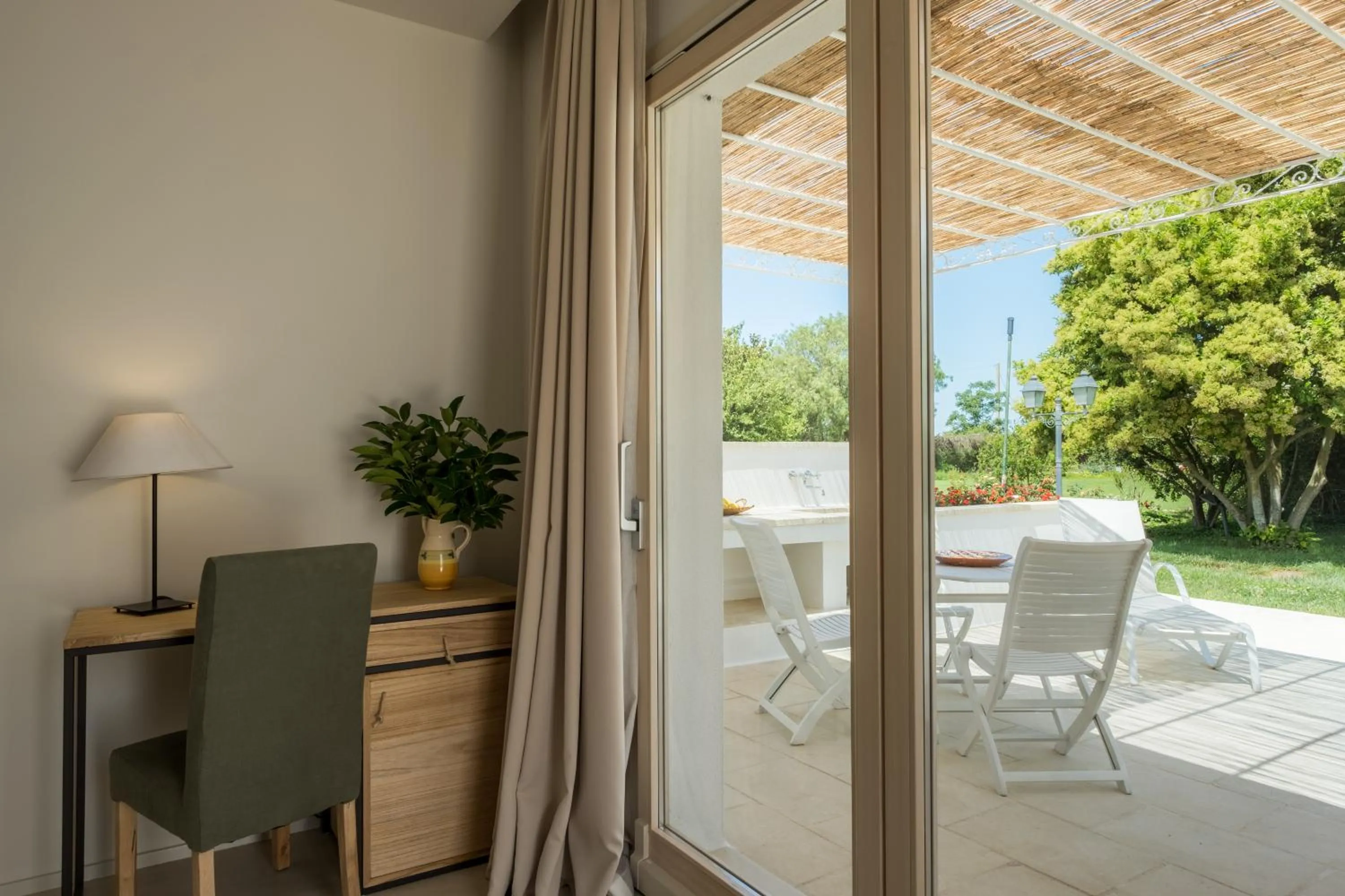 Patio in Tenuta DonnAnna Agriturismo&Glamping