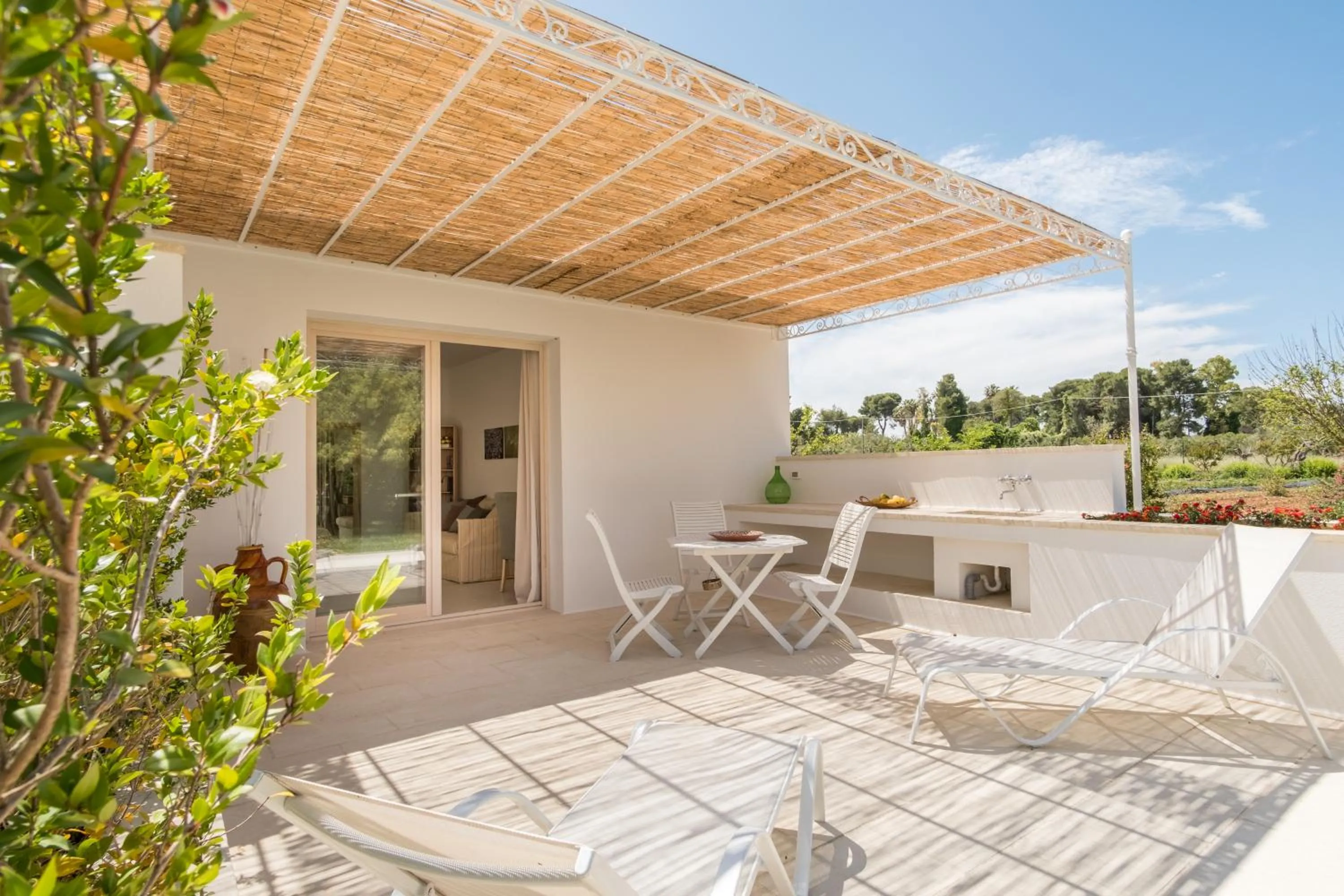 Patio in Tenuta DonnAnna Agriturismo&Glamping