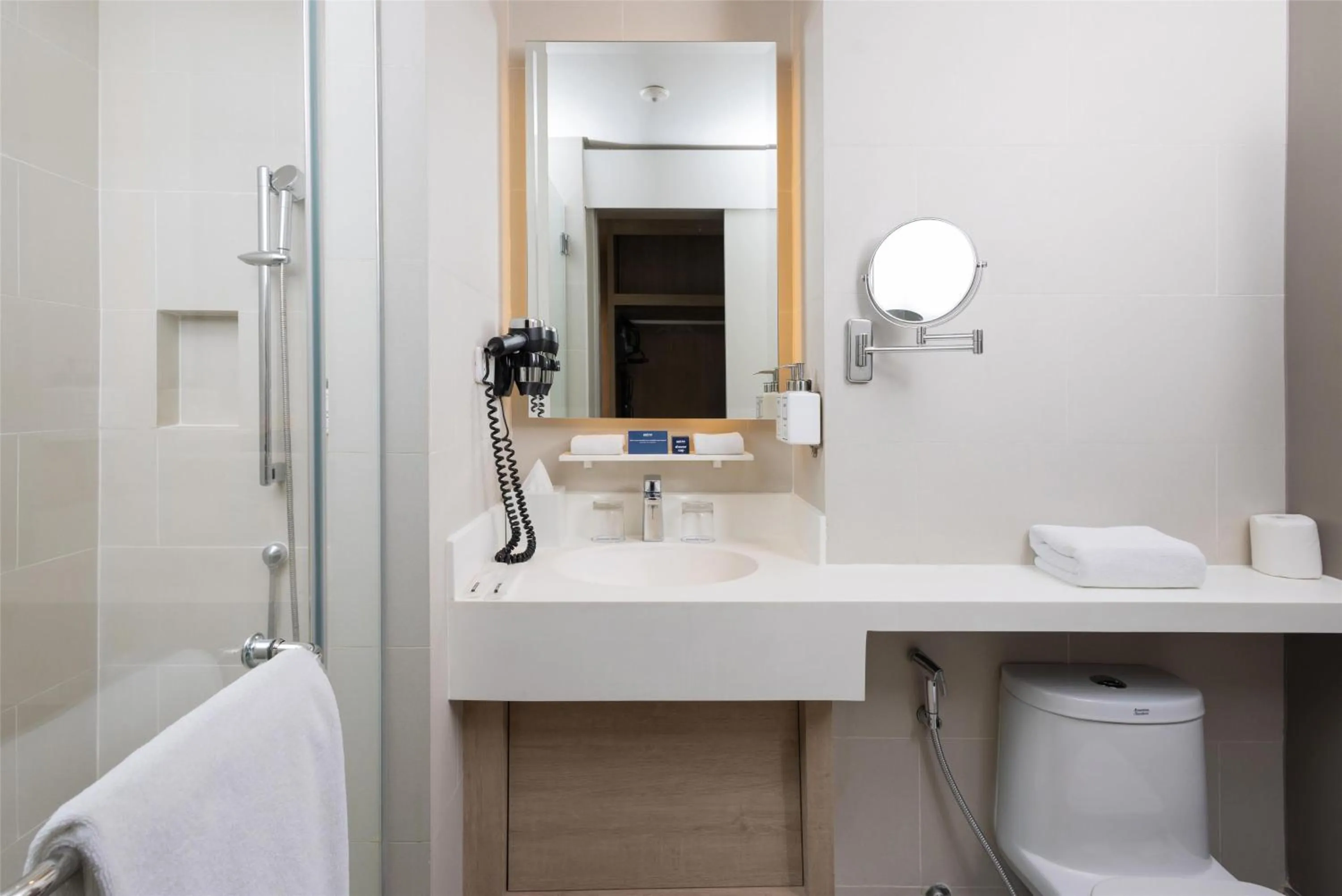 Bathroom in Park Inn by Radisson North Edsa
