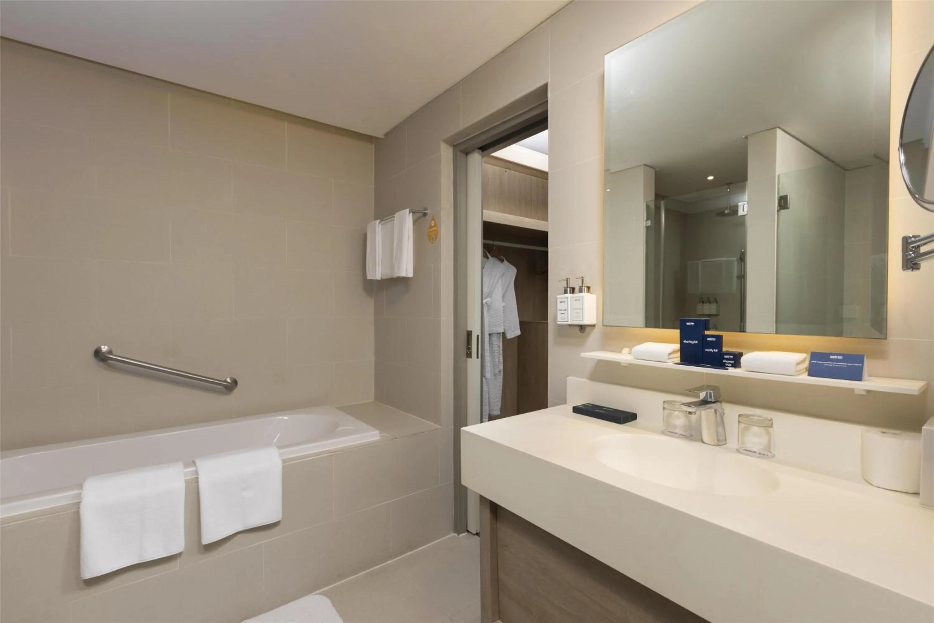 Bathroom in Park Inn by Radisson North Edsa