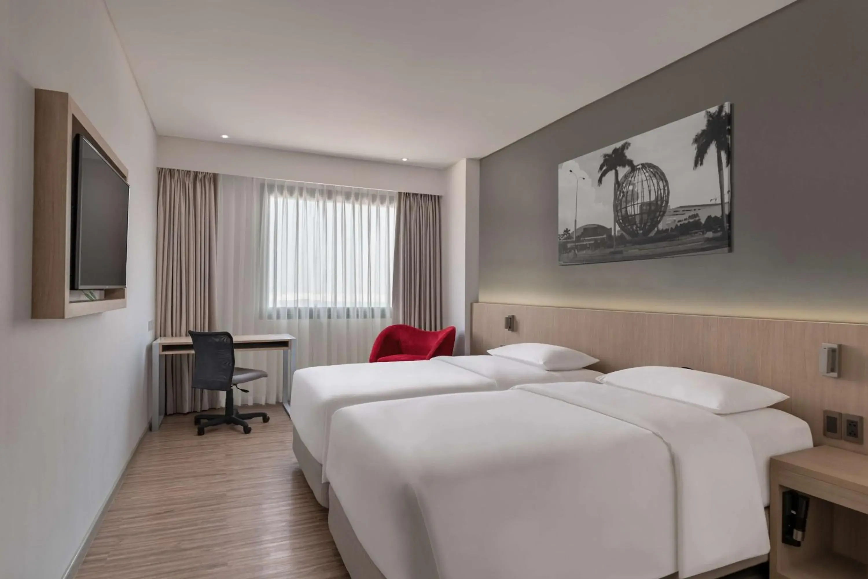 Photo of the whole room, Bed in Park Inn by Radisson North Edsa Photo of the whole room, Bed in Park Inn by Radisson North Edsa