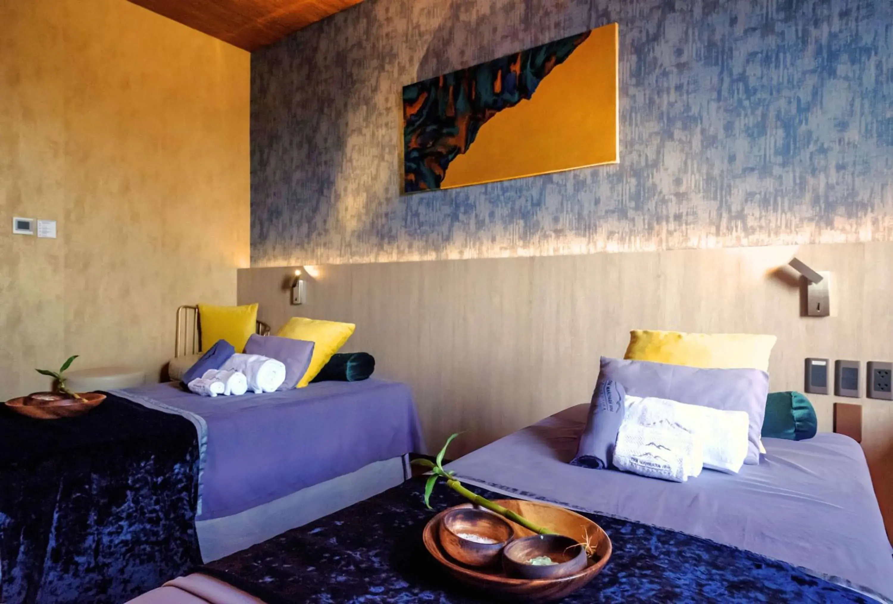 Spa and wellness centre/facilities, Bed in Park Inn by Radisson North Edsa Spa and wellness centre/facilities, Bed in Park Inn by Radisson North Edsa