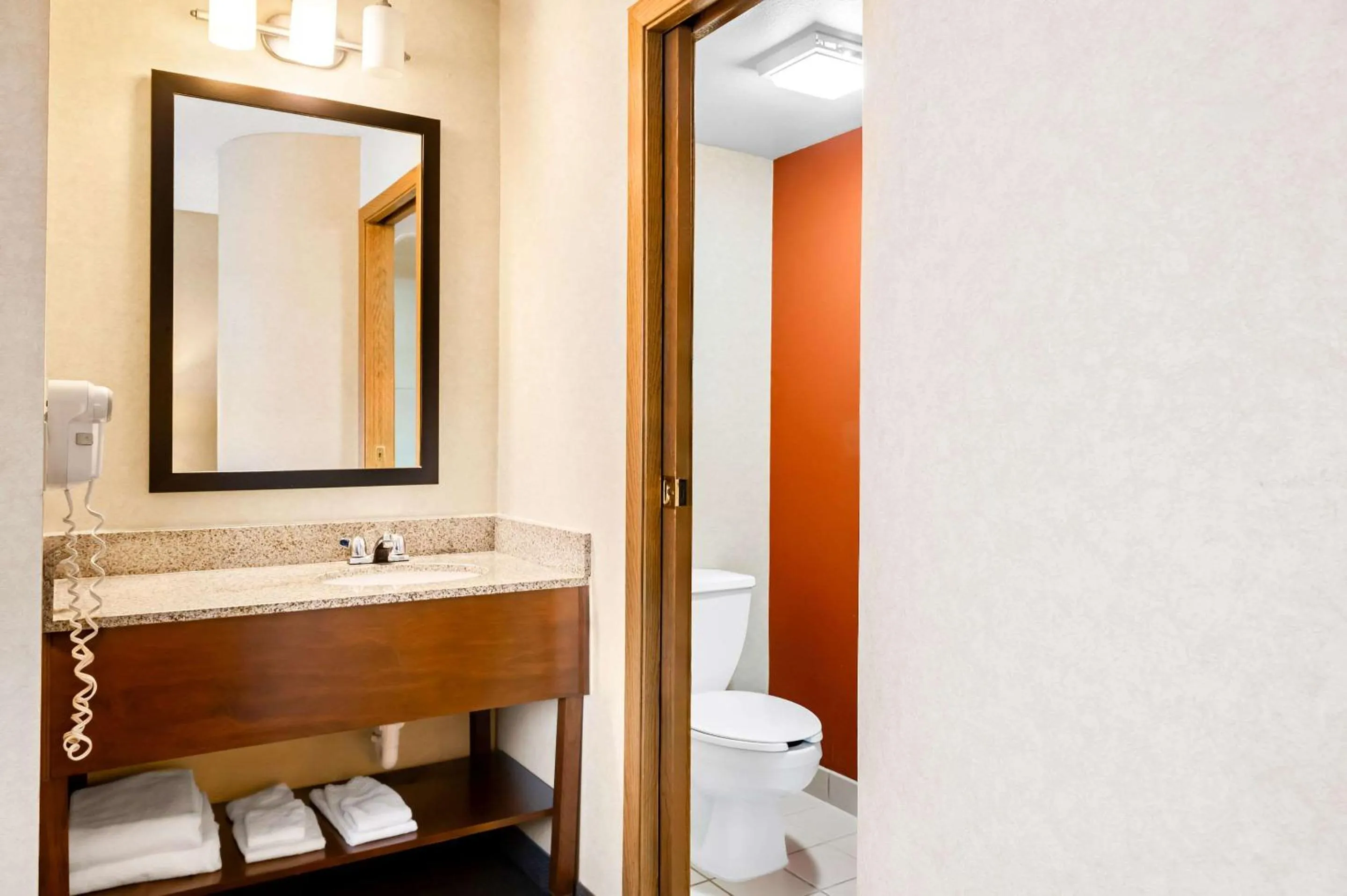 Bedroom in Sleep Inn Billings