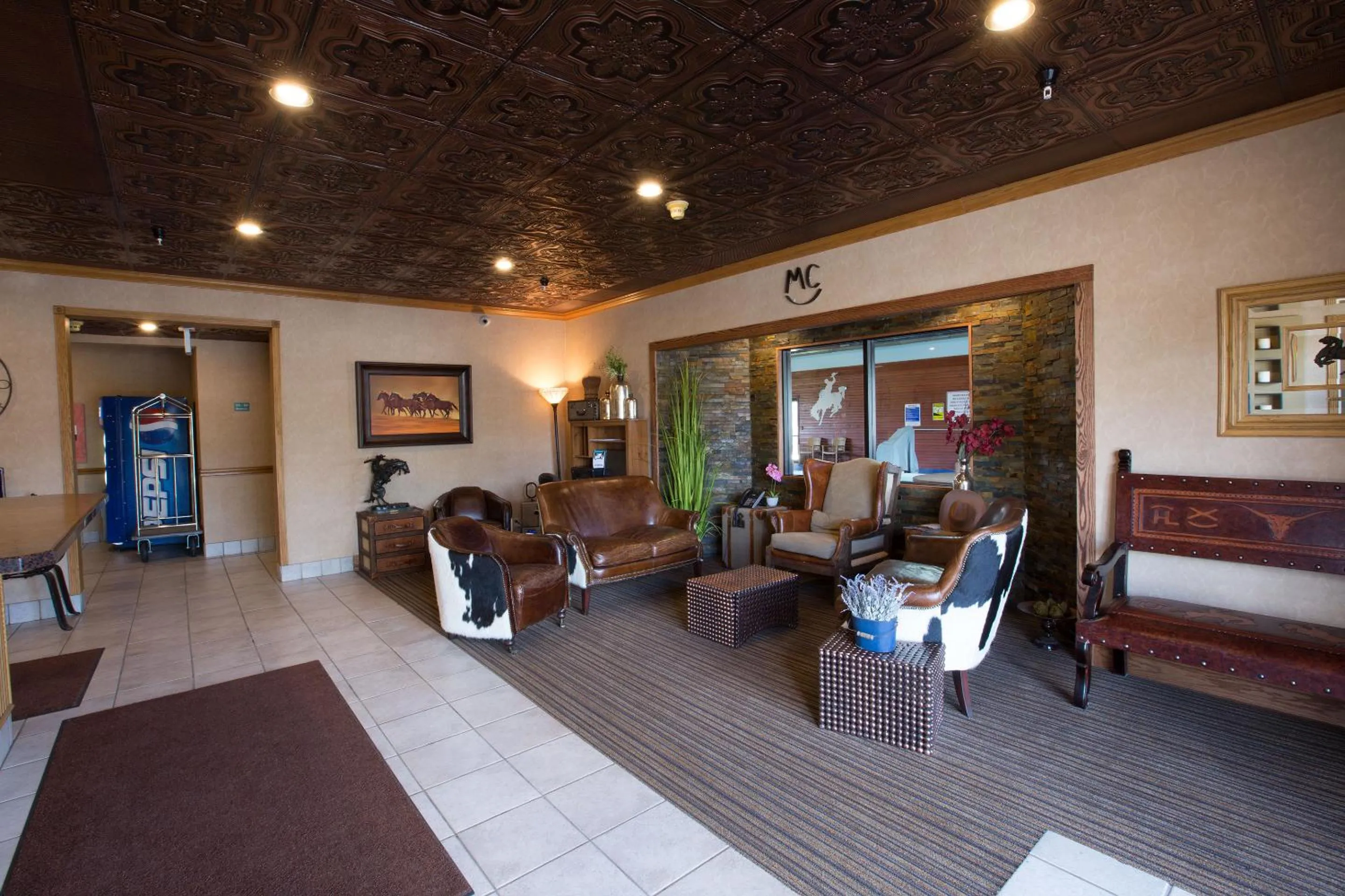 Lobby or reception in Miles City Hotel
