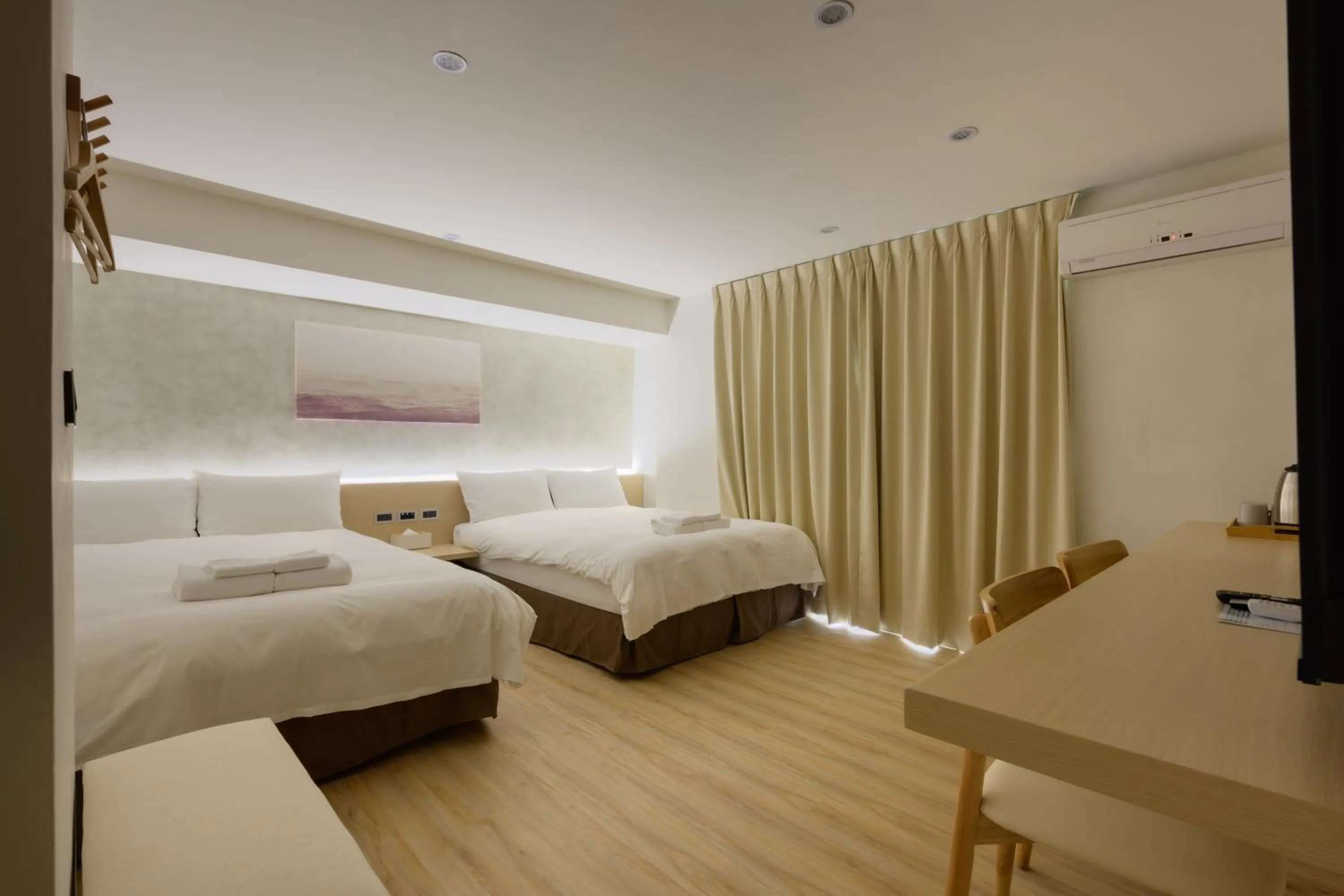 Bed in Members Hotel at Taipei 101