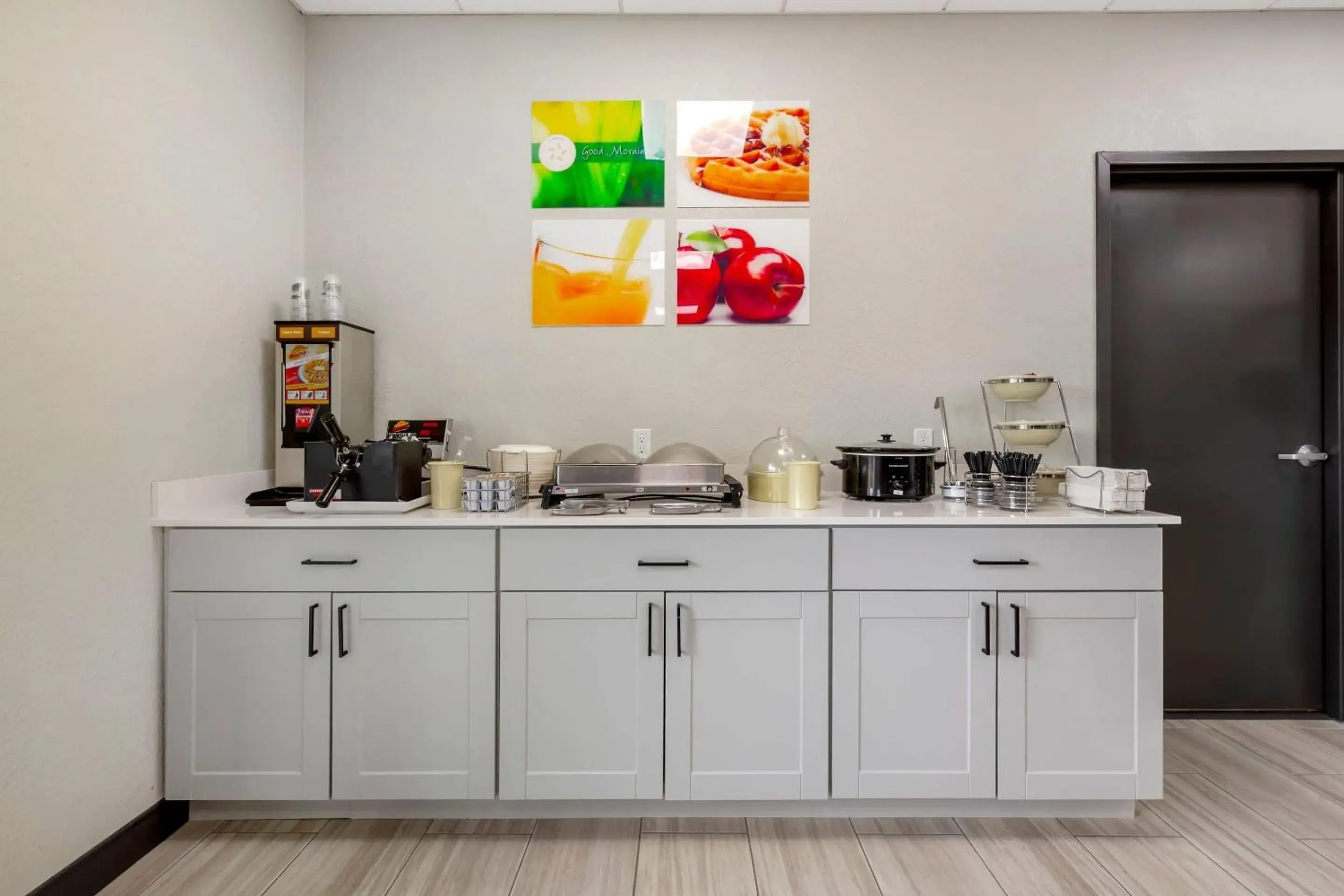 Breakfast in Quality Inn Dillon I-15 Breakfast in Quality Inn Dillon I-15