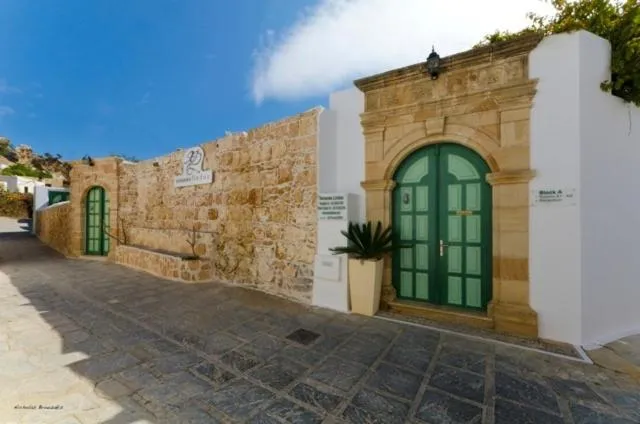 Property building in Xenones Lindos