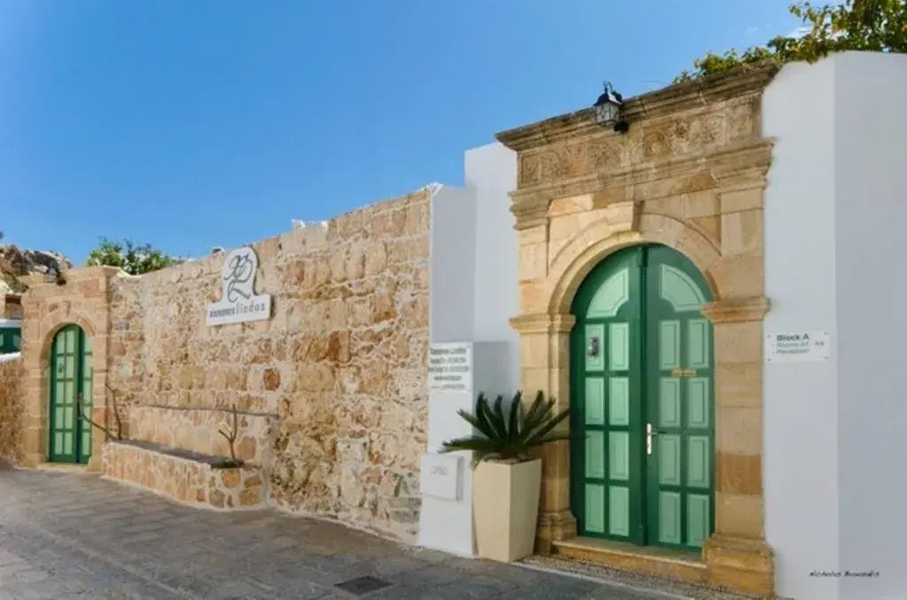 Property building in Xenones Lindos Property building in Xenones Lindos