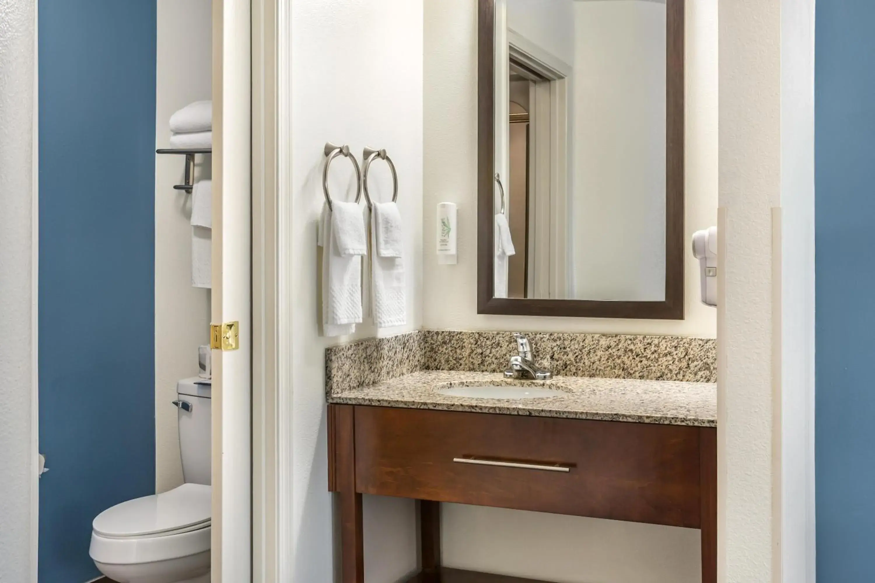 Bedroom in Sleep Inn Missoula Southgate Bedroom in Sleep Inn Missoula Southgate